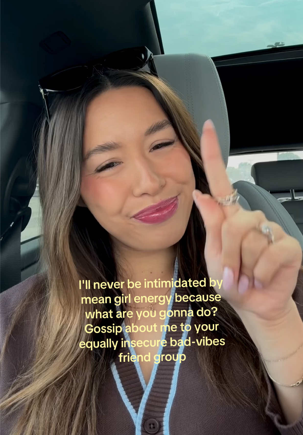 @✨Sabrina Tam✨
