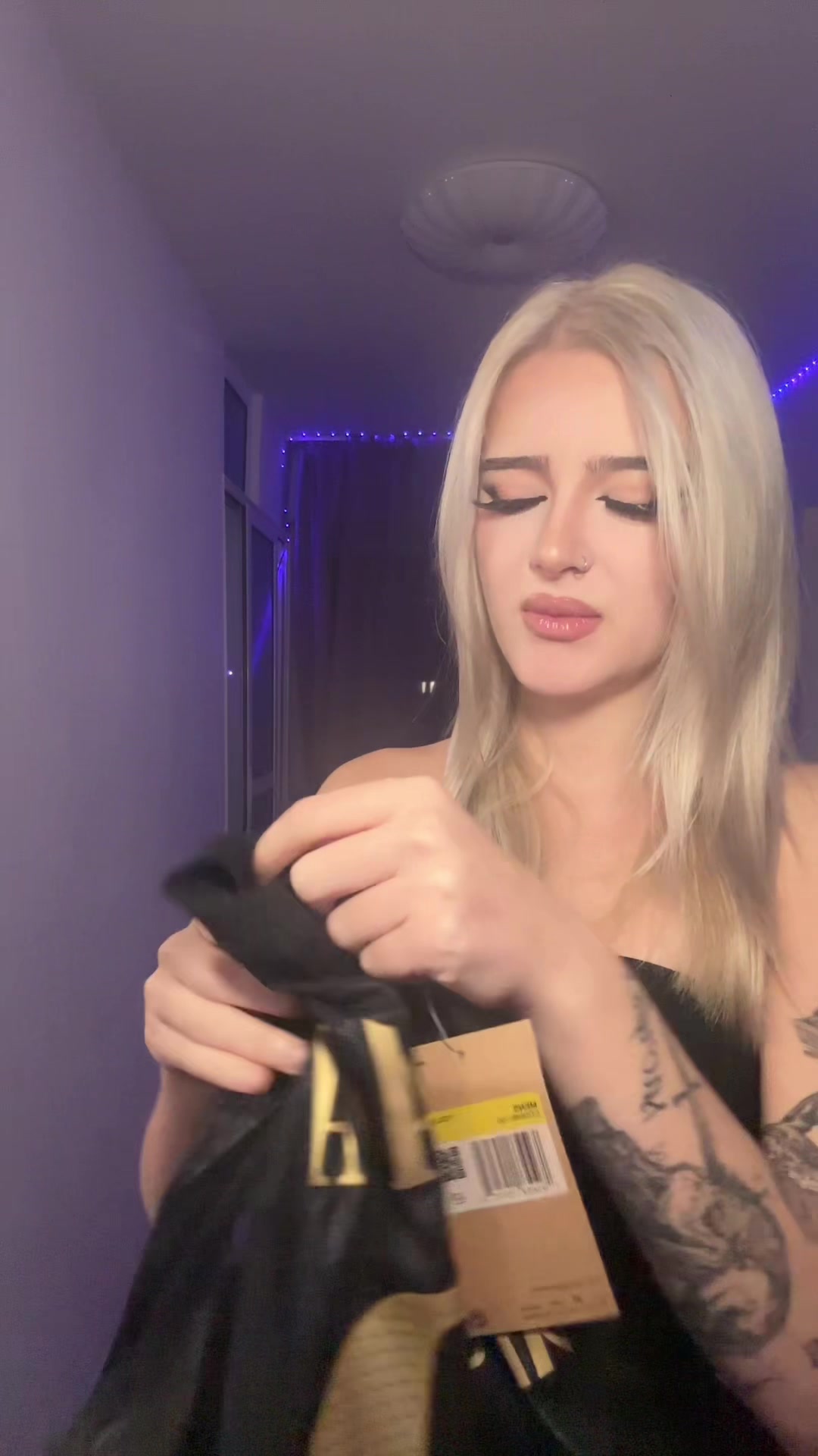 @alemakesmoney