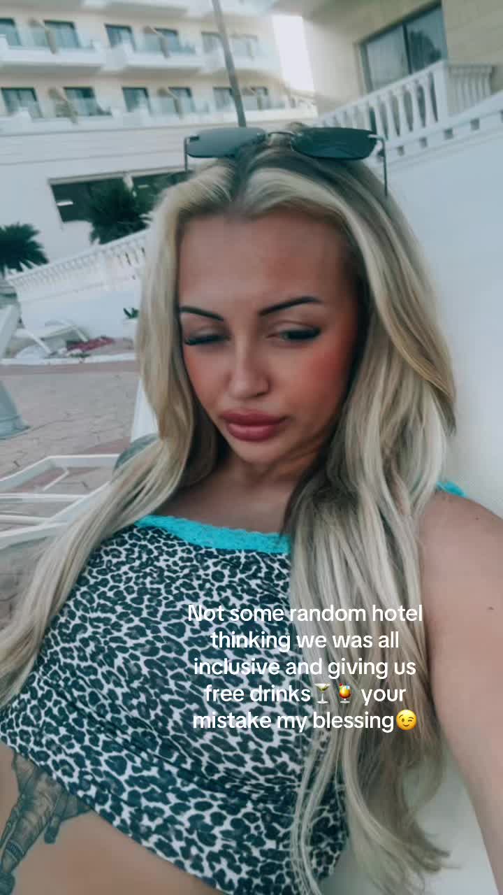 @Leighahover