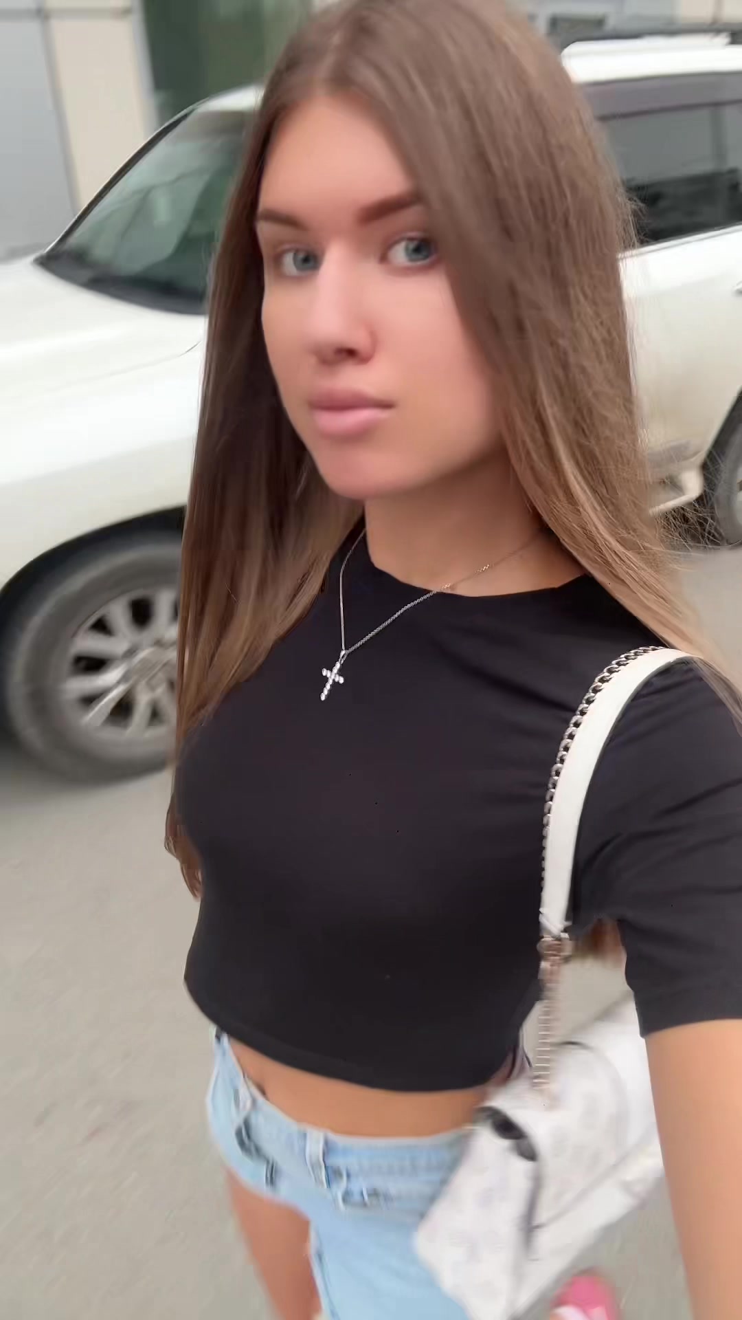 @ALYONA 💗