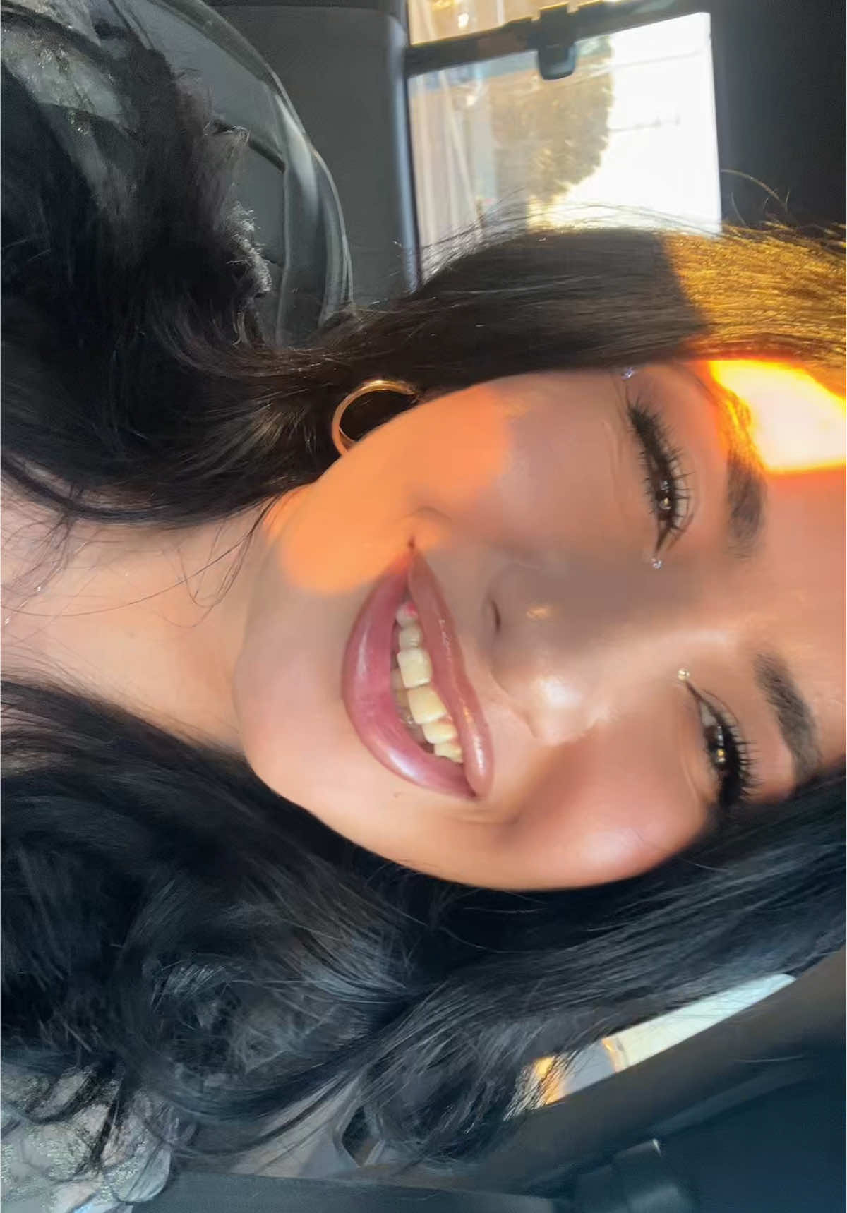@lvrgrlari