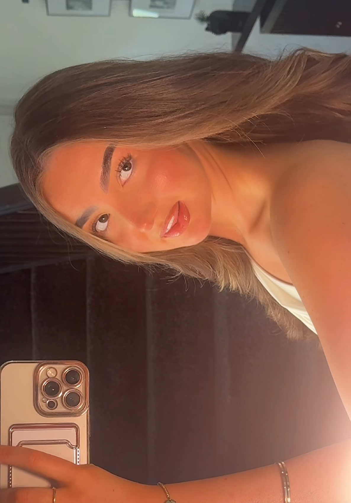 @🦋𝐋𝐞𝐨𝐧𝐚 𝐃𝐞𝐢𝐠𝐡𝐚𝐧
