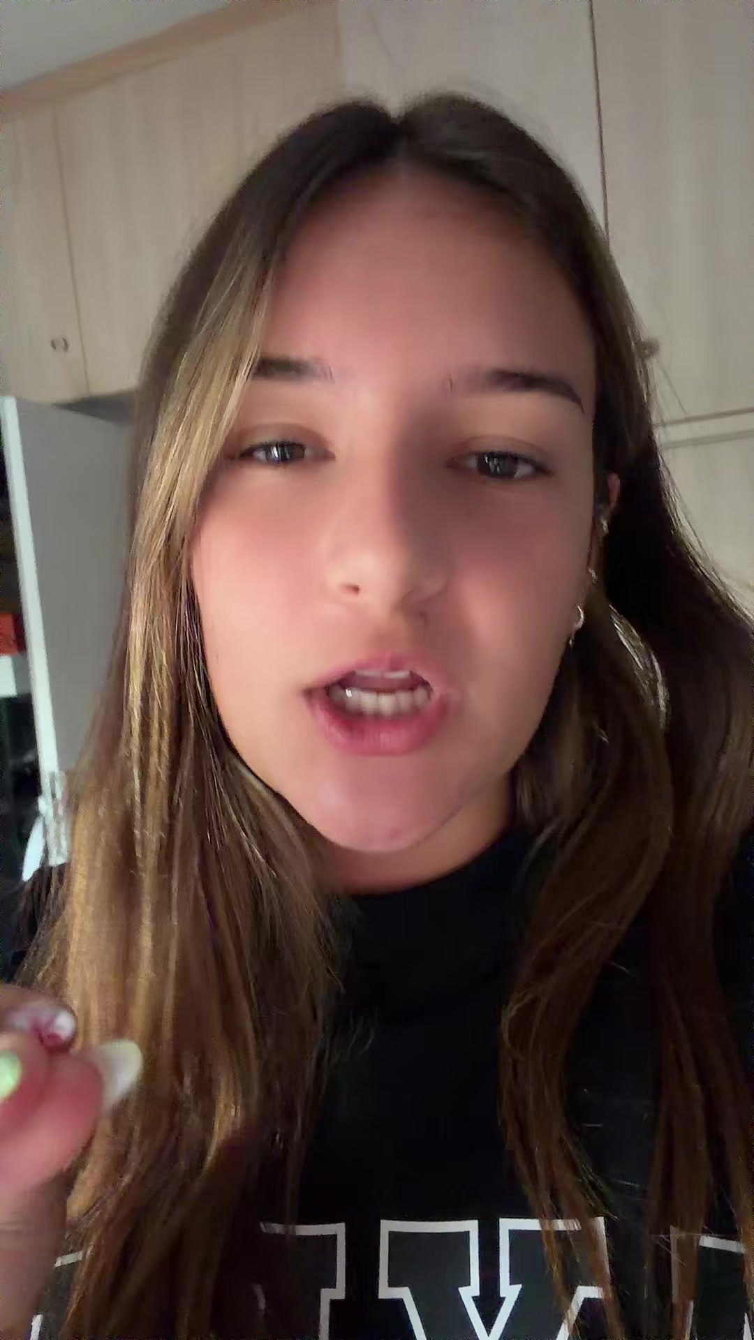@hkaliterhnhntou