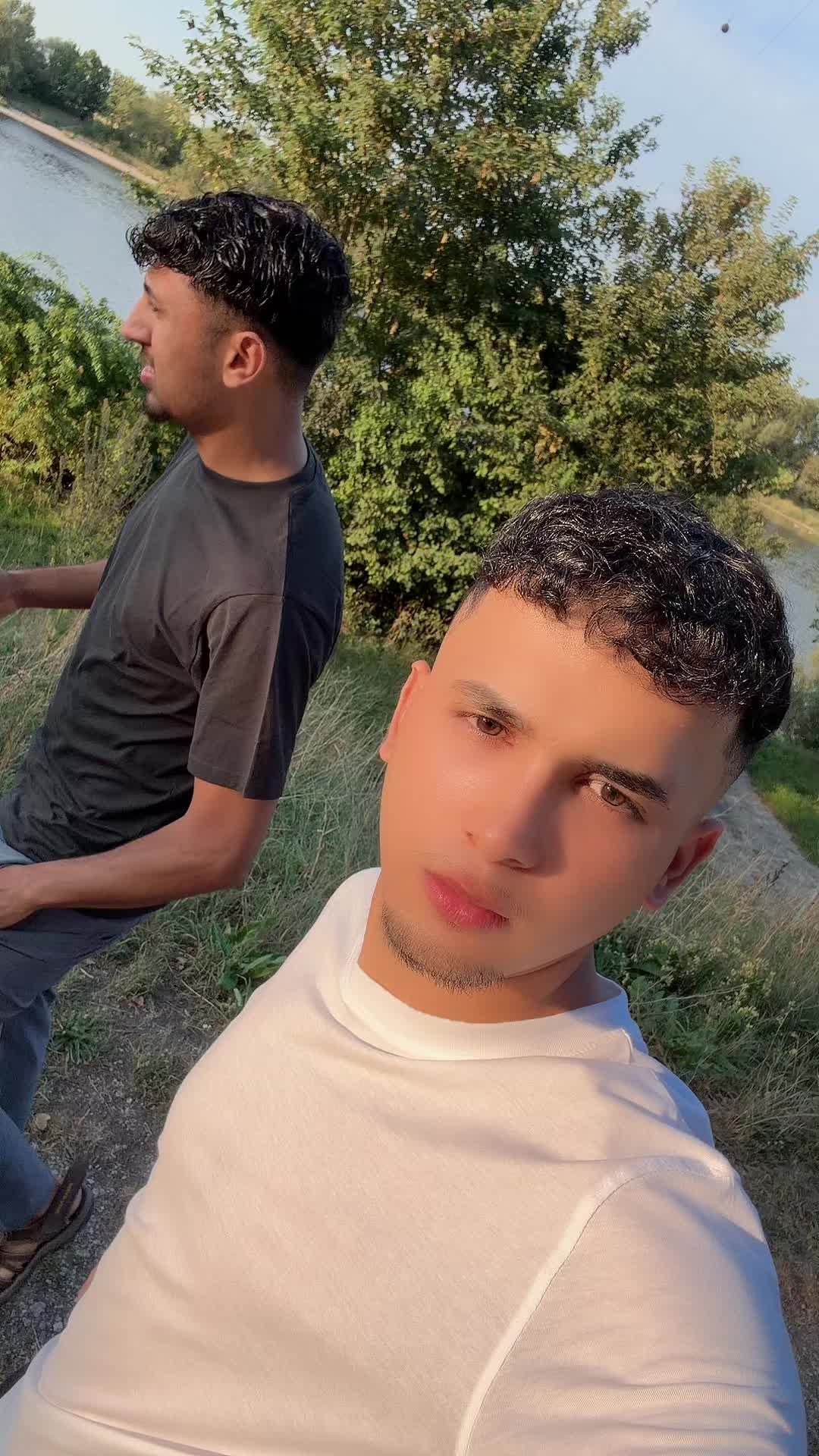 @BR_MUJARADx👑💫