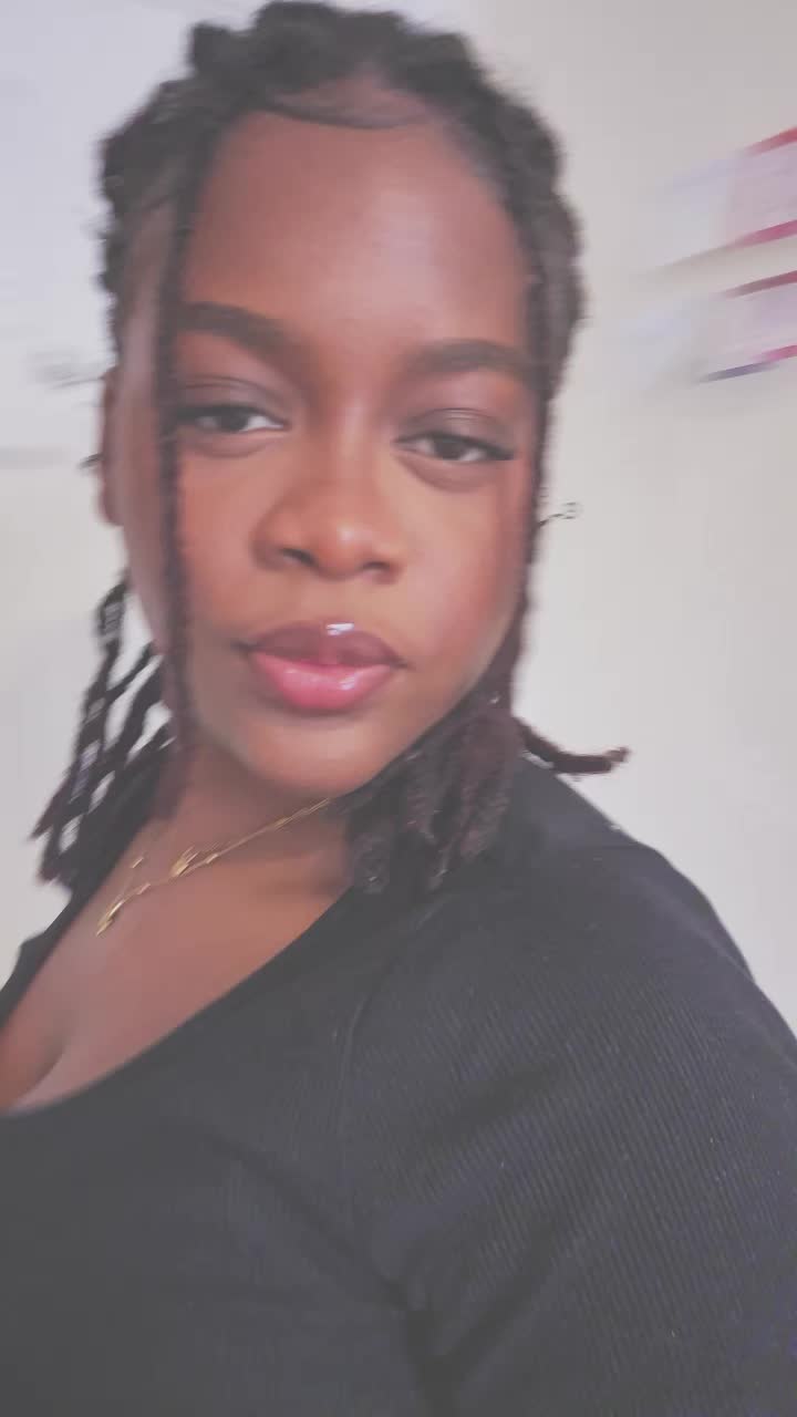 @😋🫰🏾