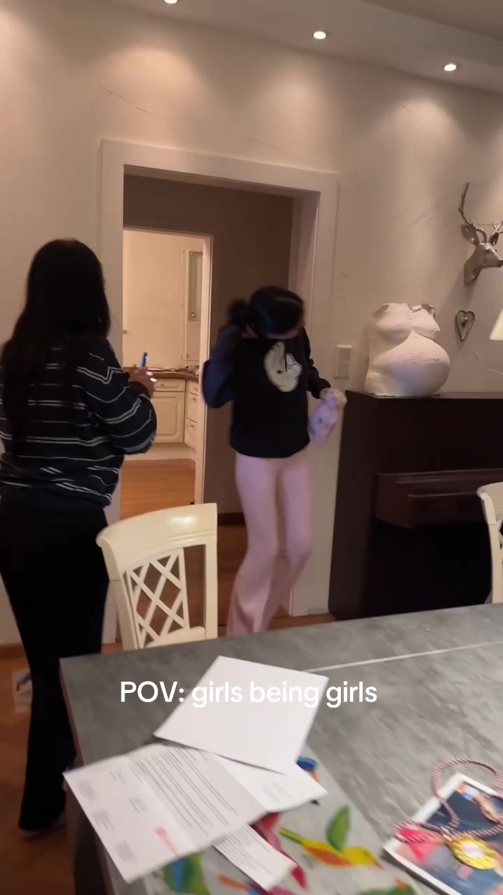@nes