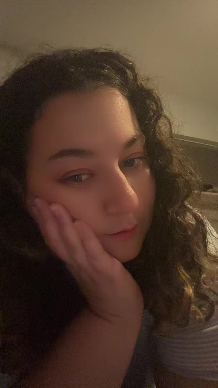 @💜🩷🩵 IceQueen92 🧊 👑 😴🐐