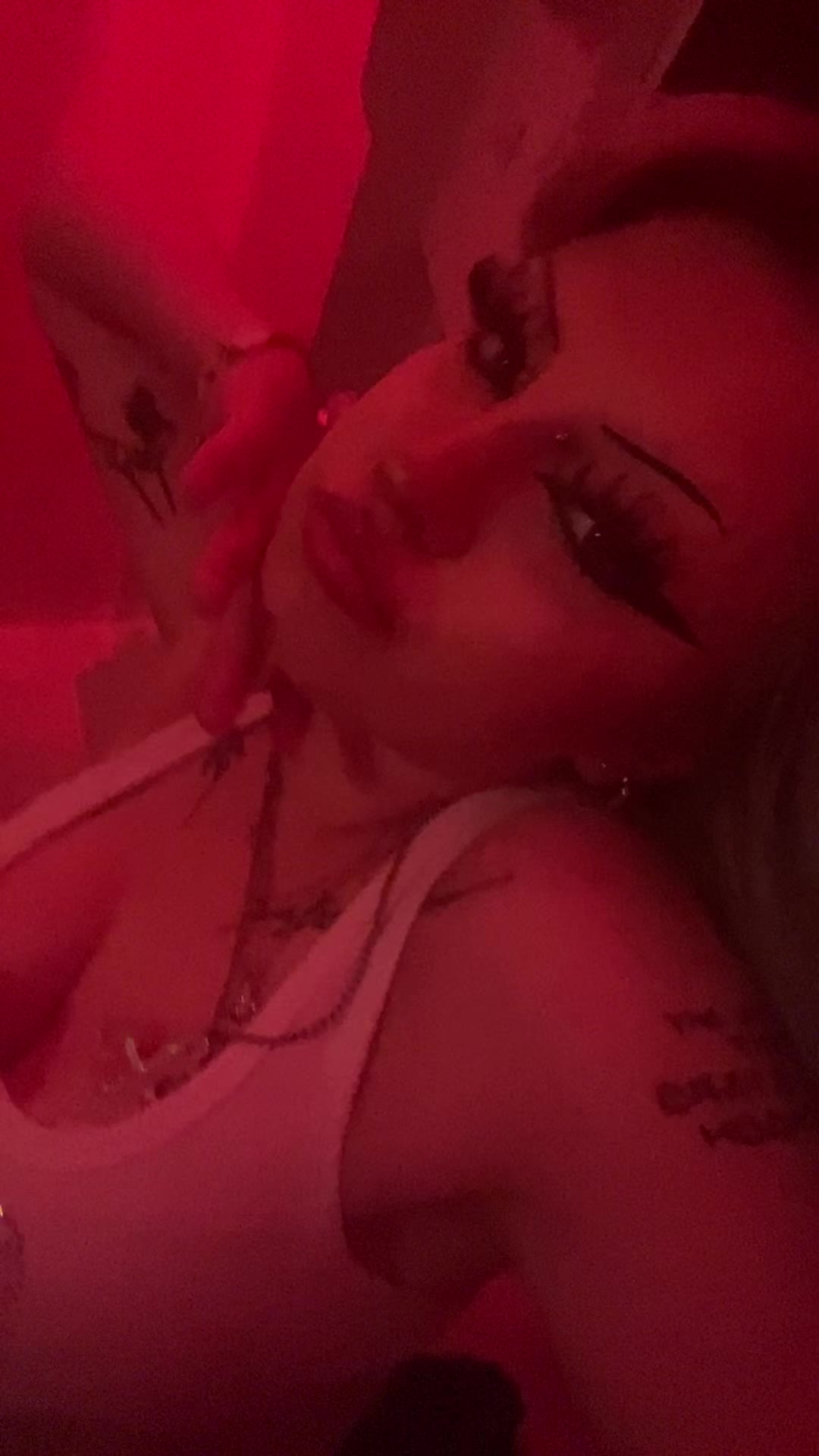 @Ellie_xox