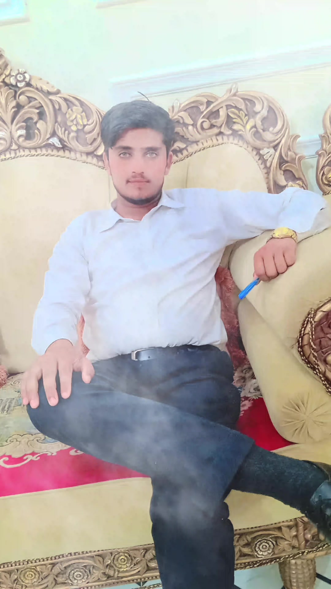 @Zeeshanali