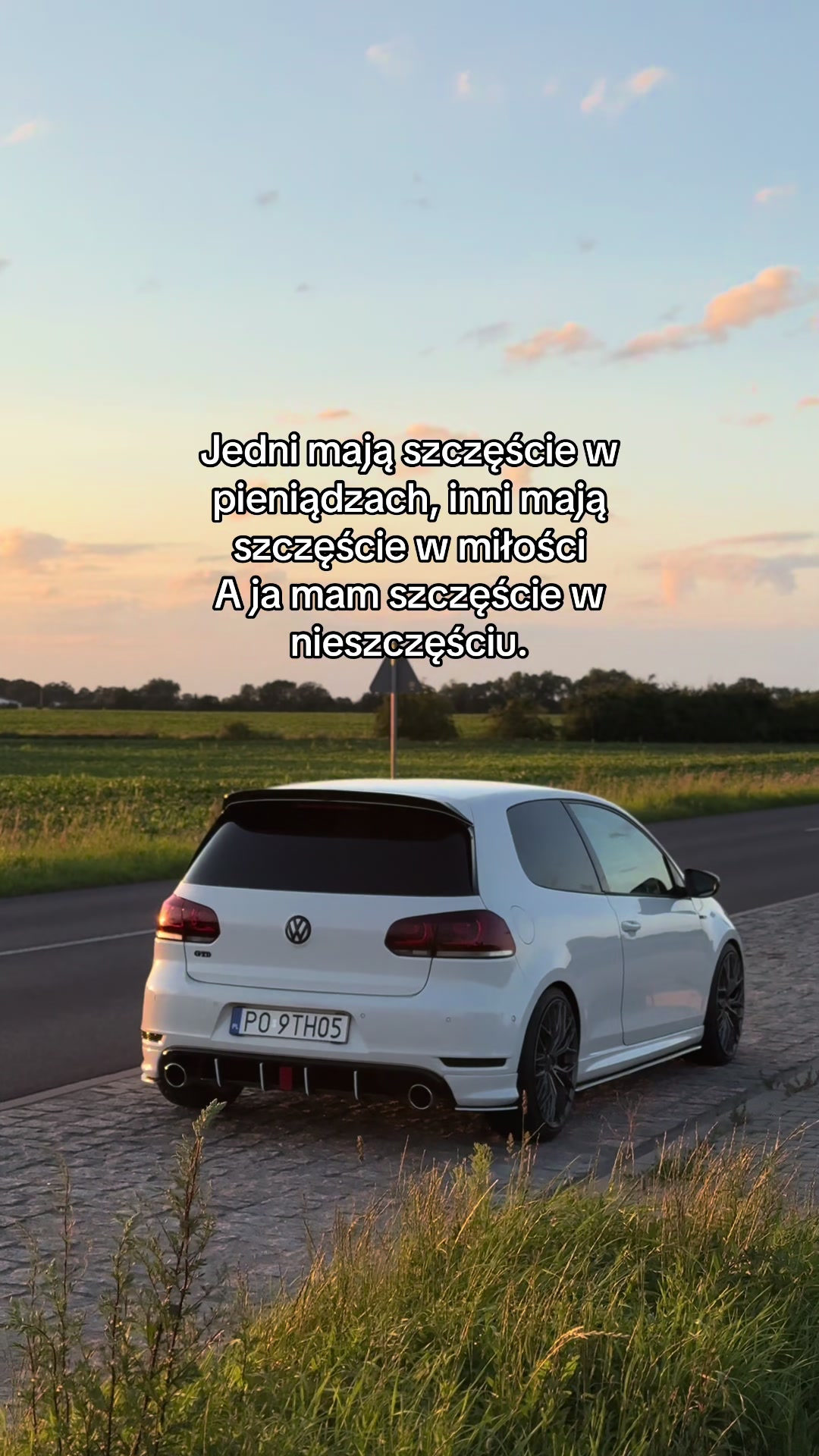 @Kondziu_gtded35