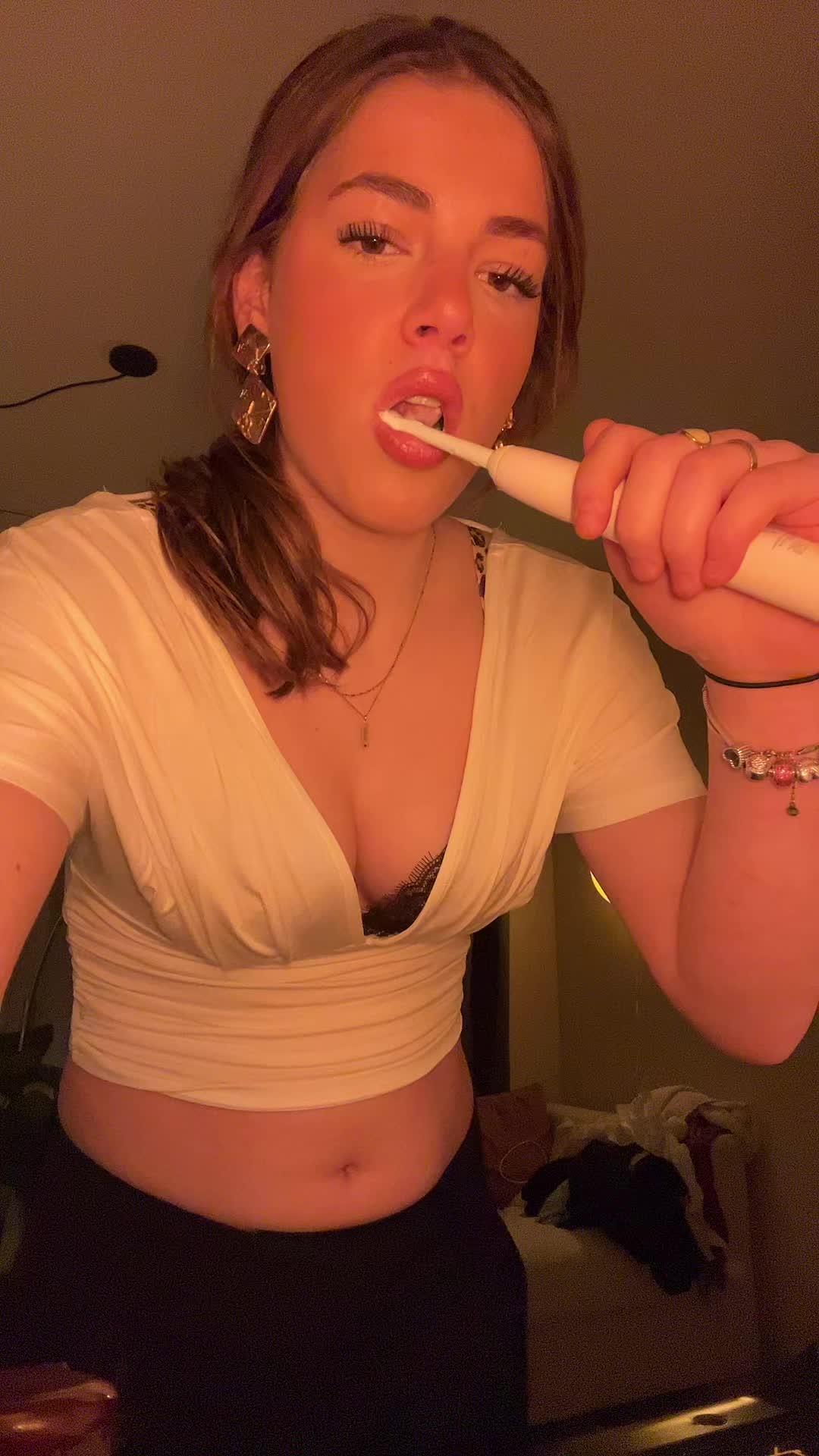 @Lena