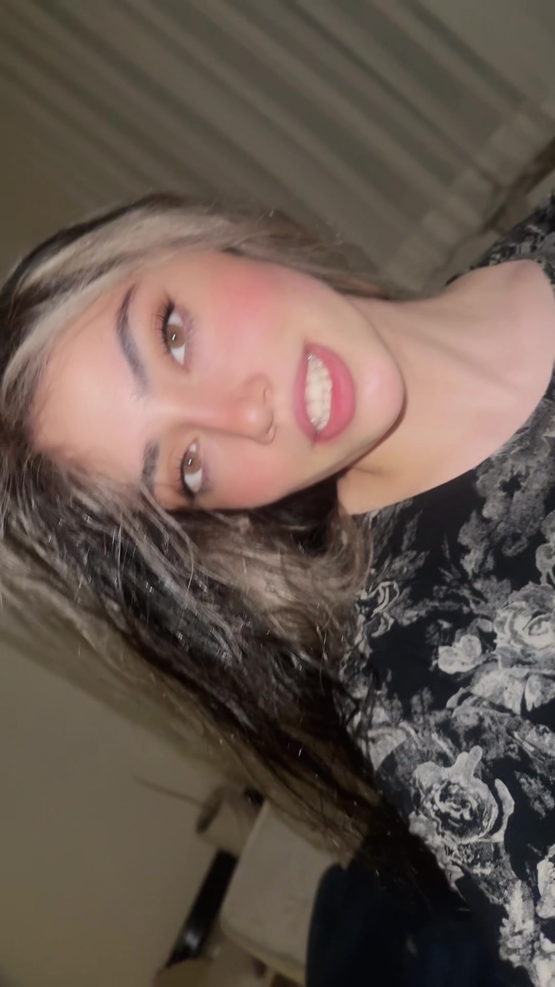 @Niayesh Khanian