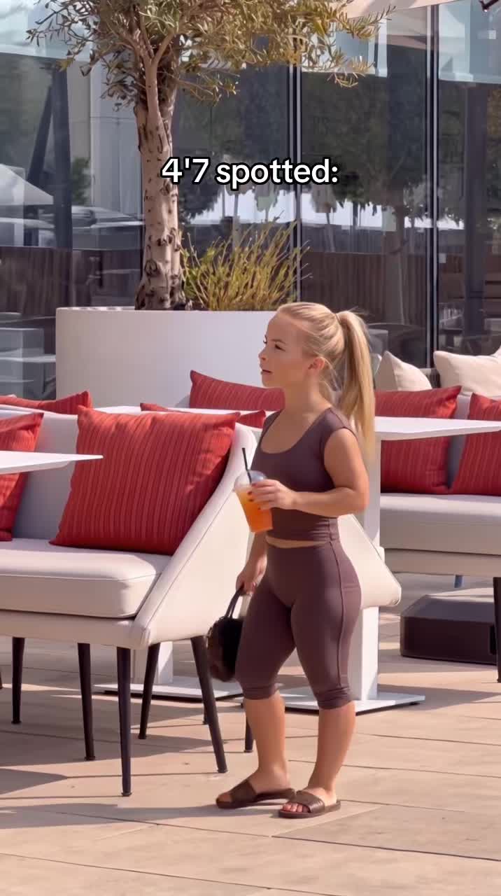 @Elina