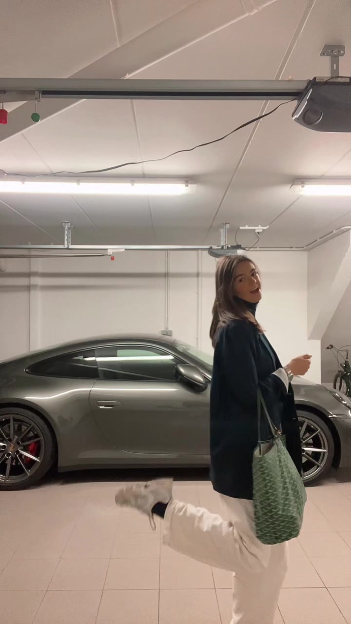 @VICTOIRE WIJNANTS