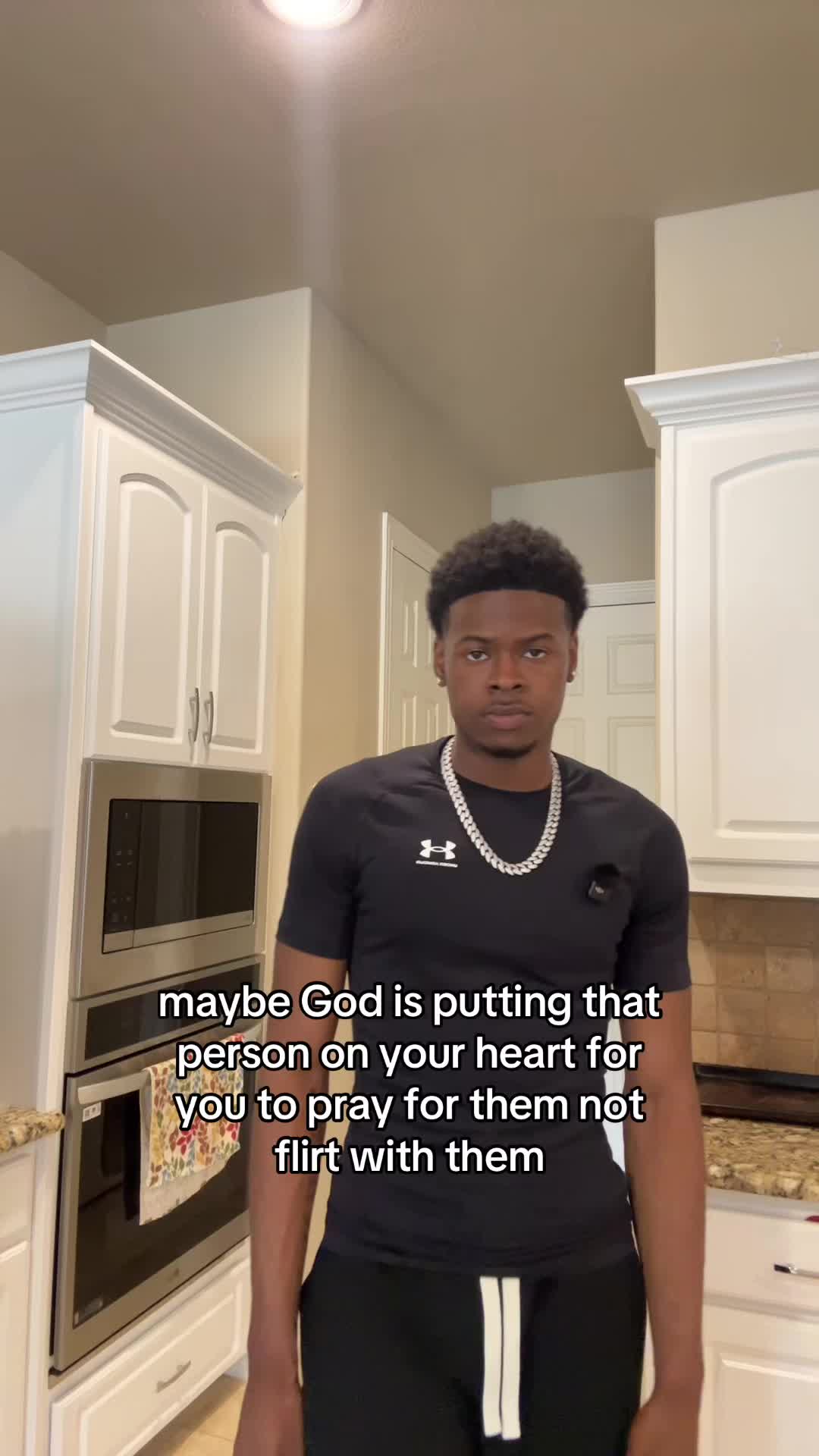 @Emman2Slixk