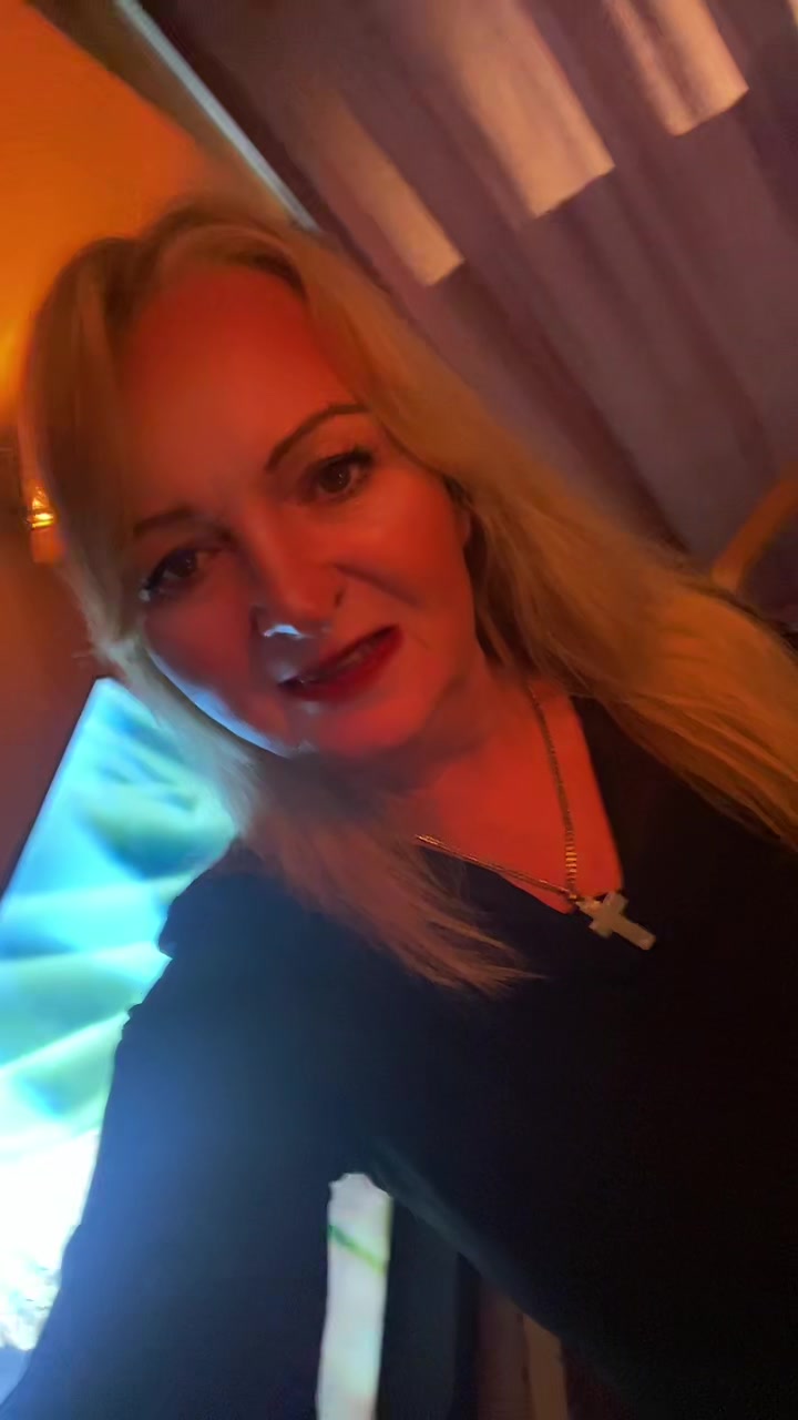 @Ellen ü50