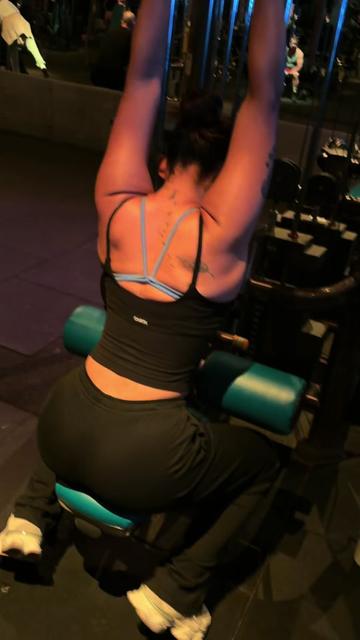 @Ilenee🍒🐾🌷🤍
