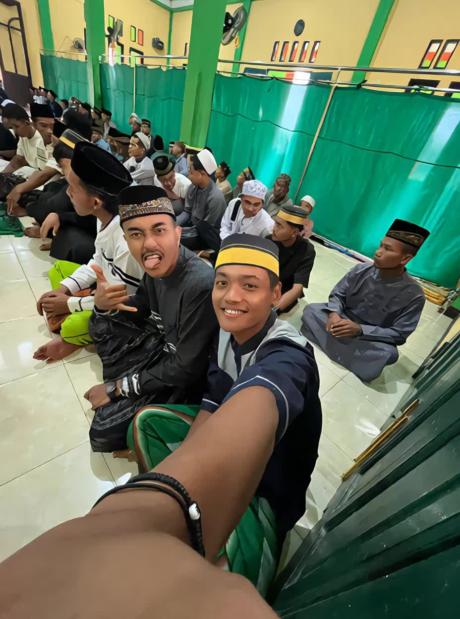 @Riyan.