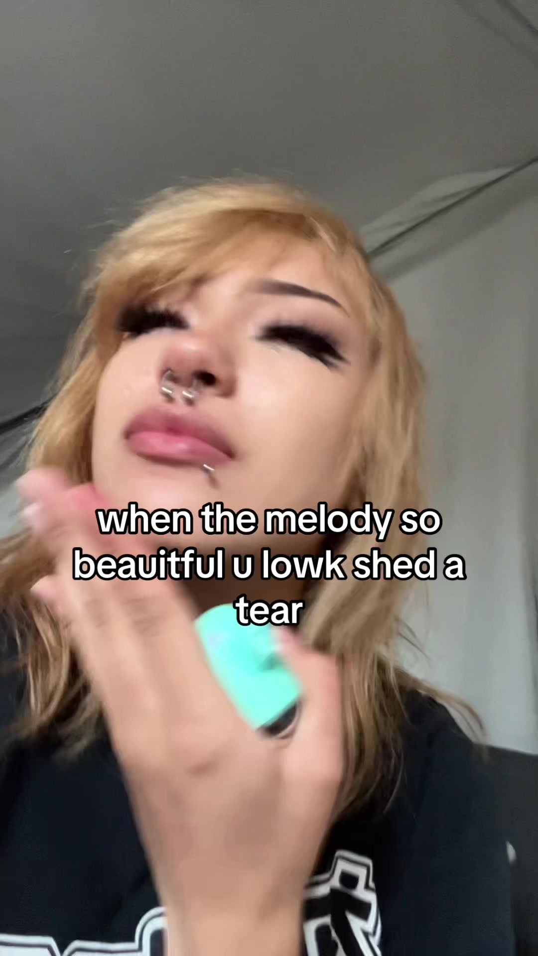 @x,.,x