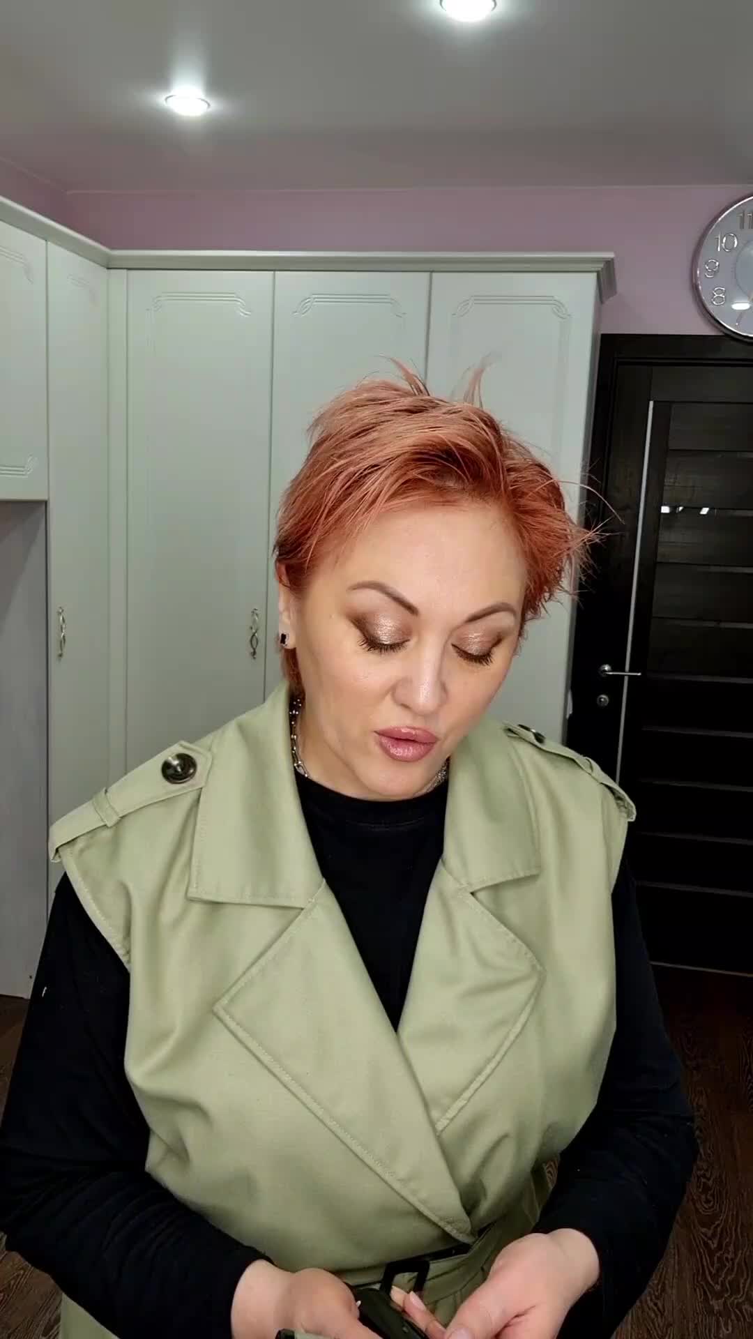 @Oksana Khadzhioglo