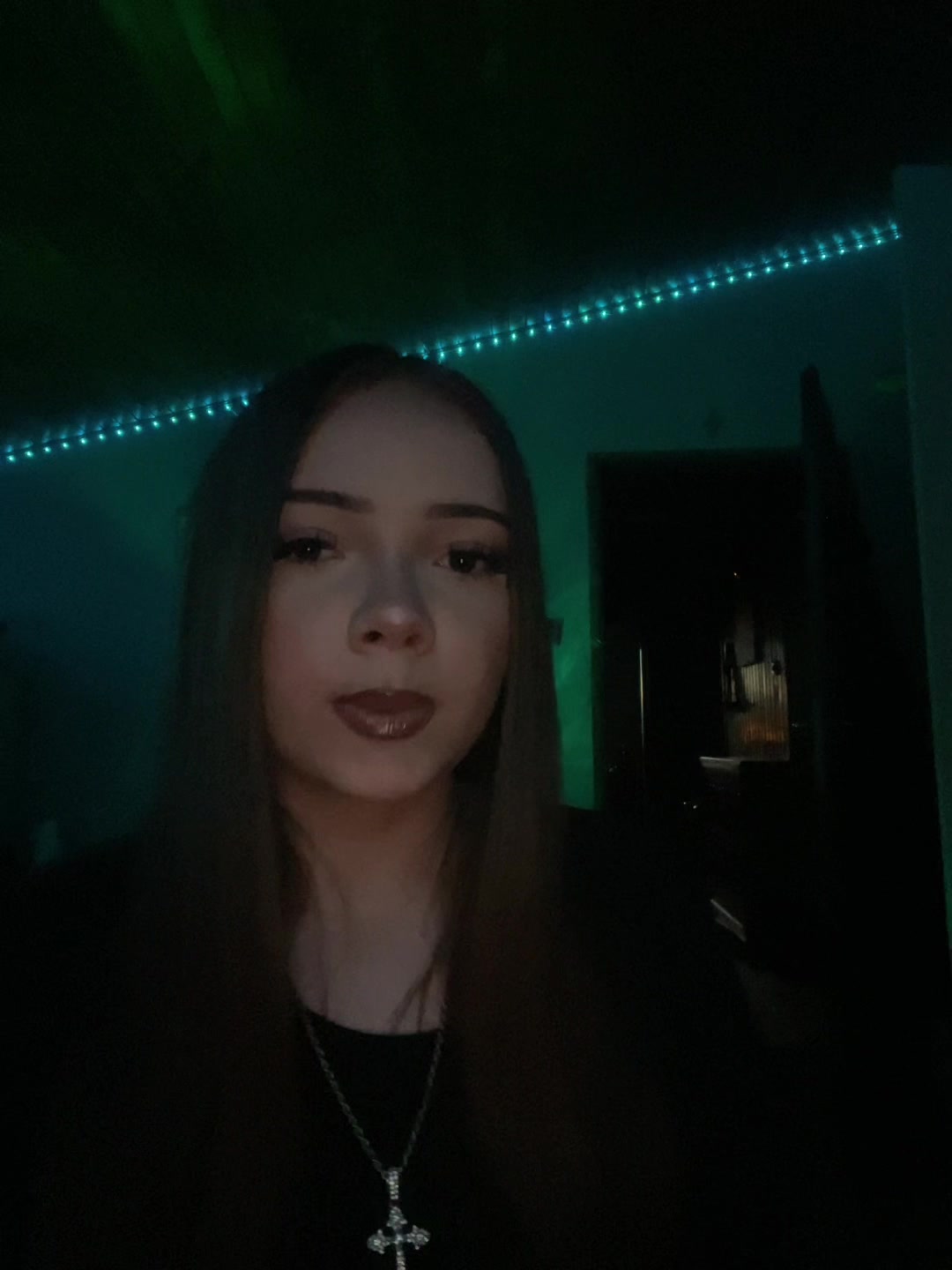 @Julxzv.0