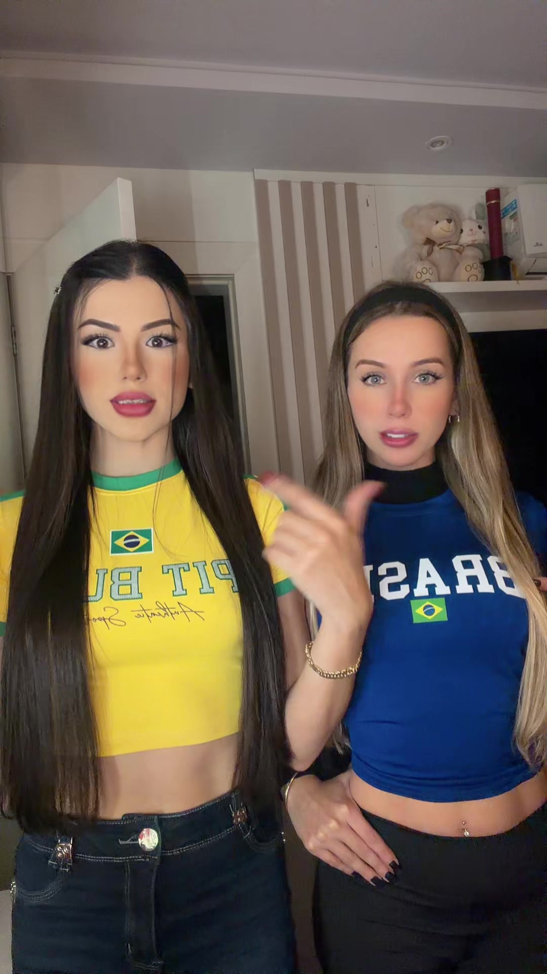 @JulianaMezzomo