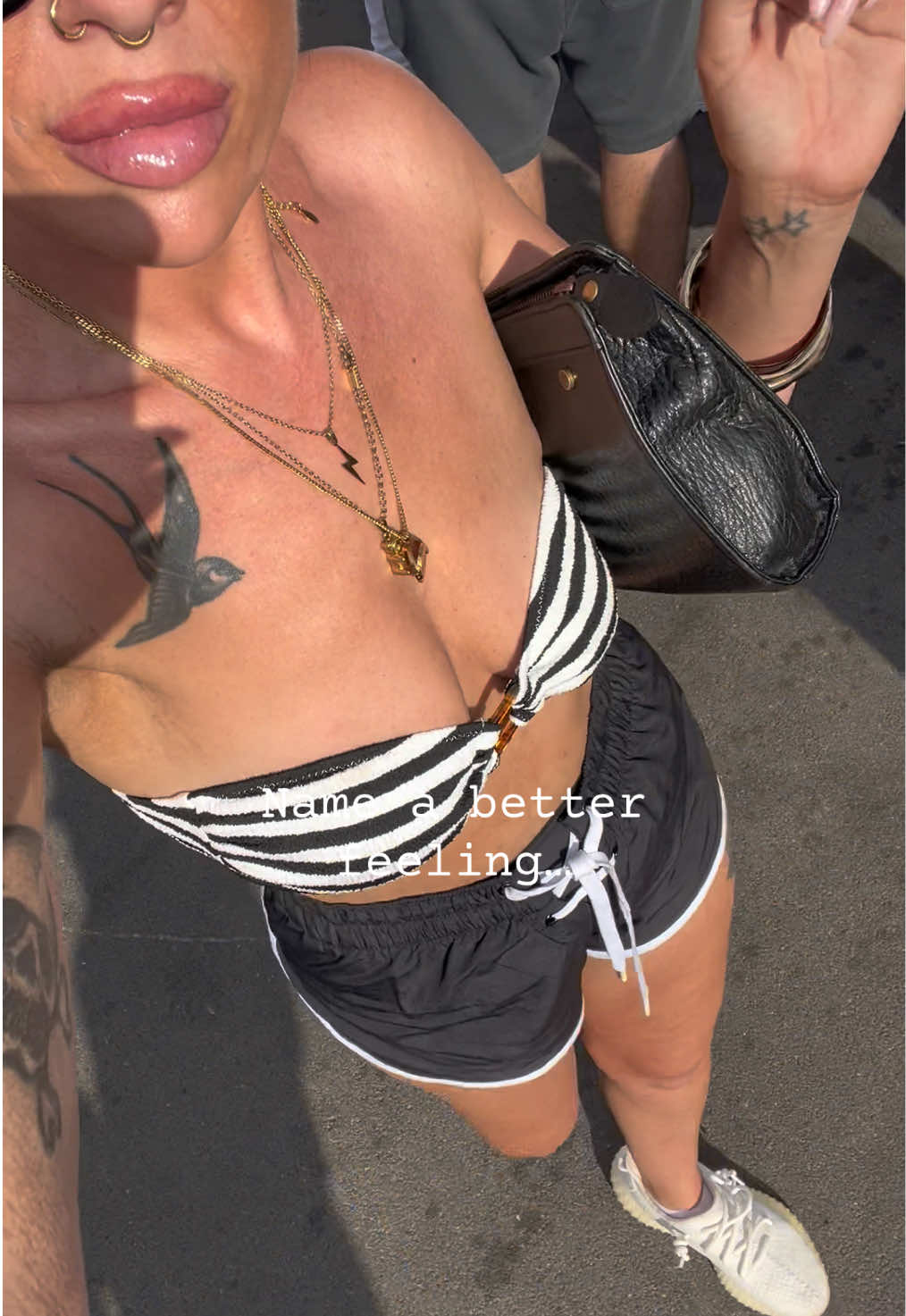 @JustSarahLou