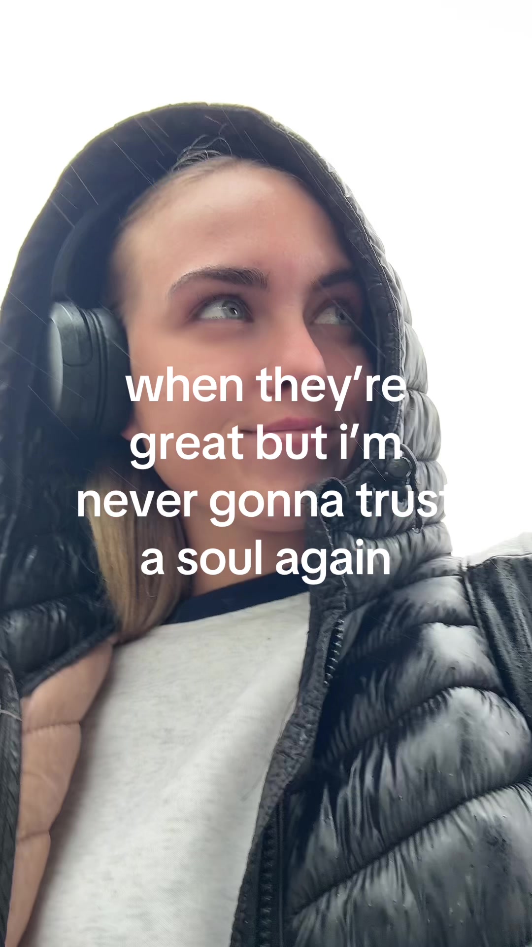 @anais