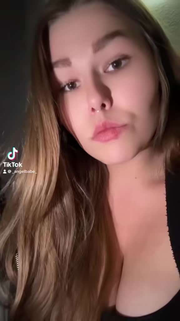 @Angel🖤🐍