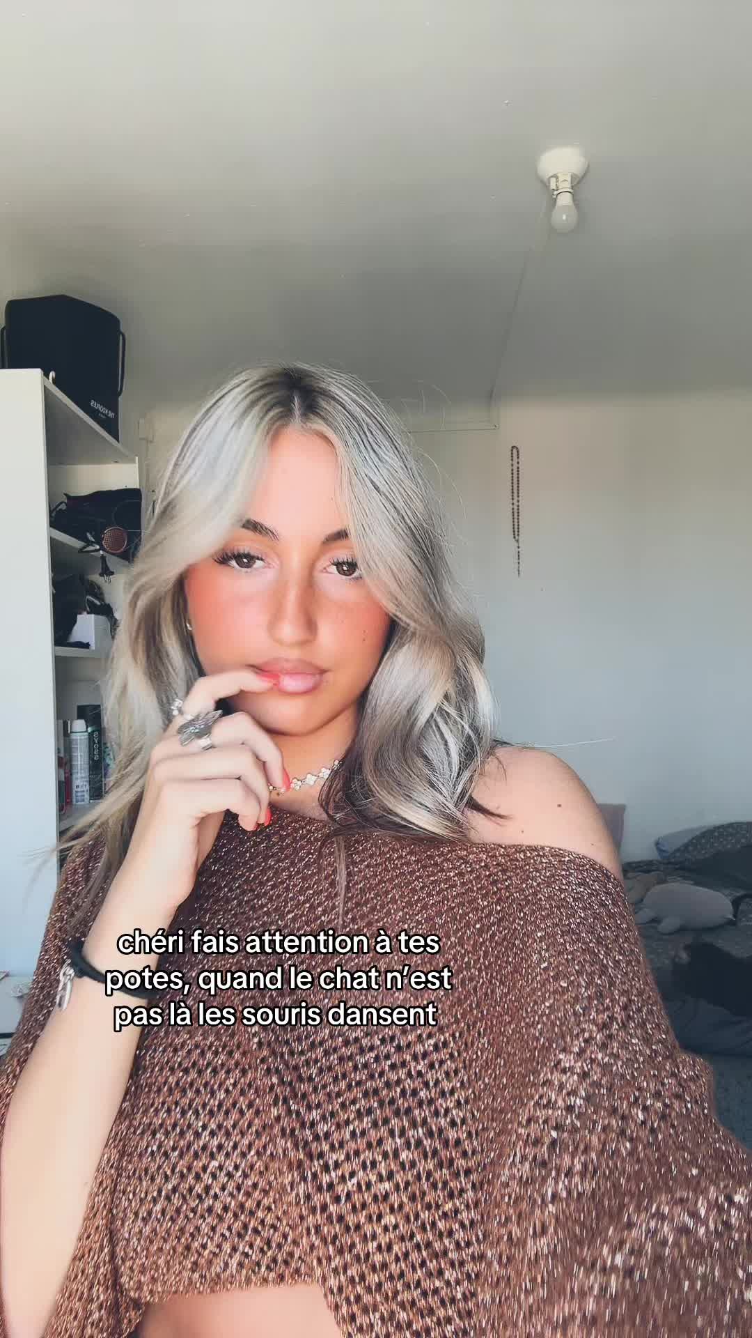 @erina.sz