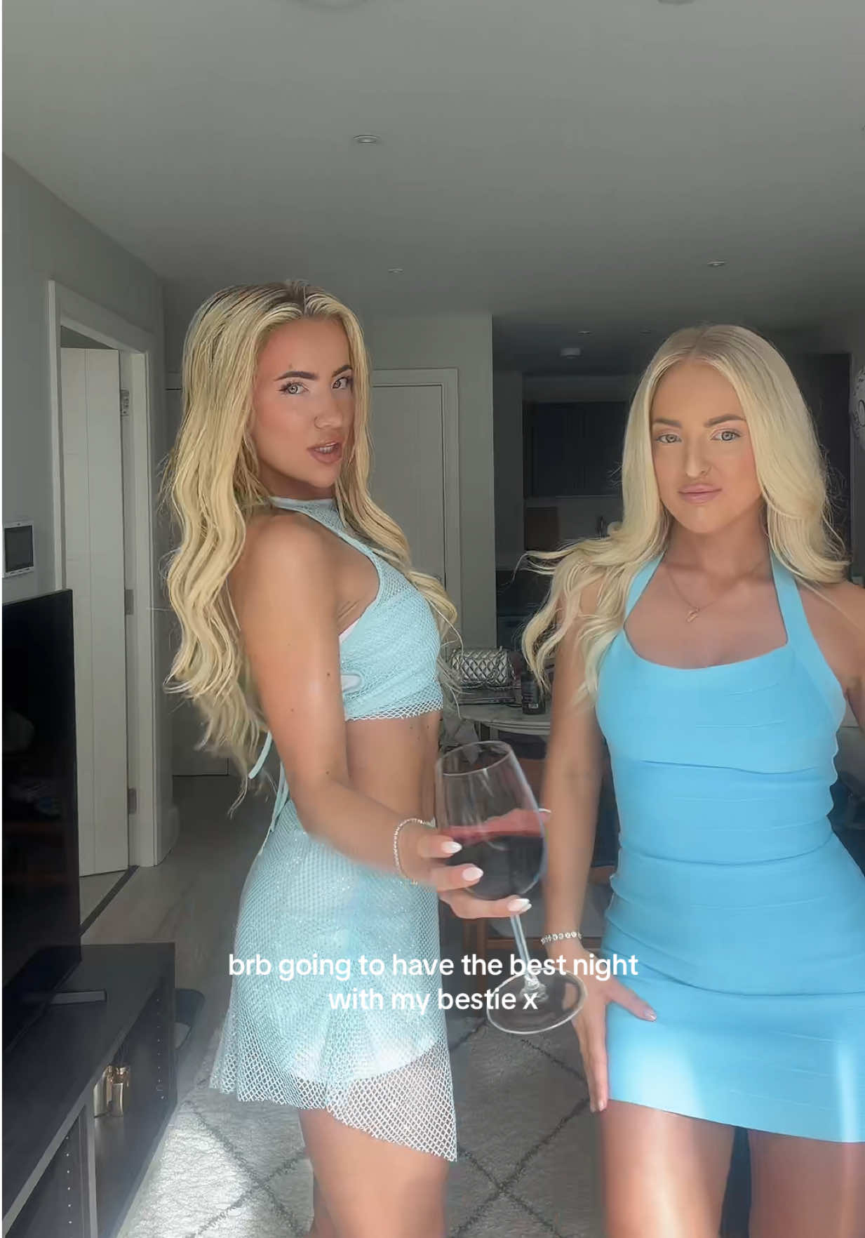 @PJ