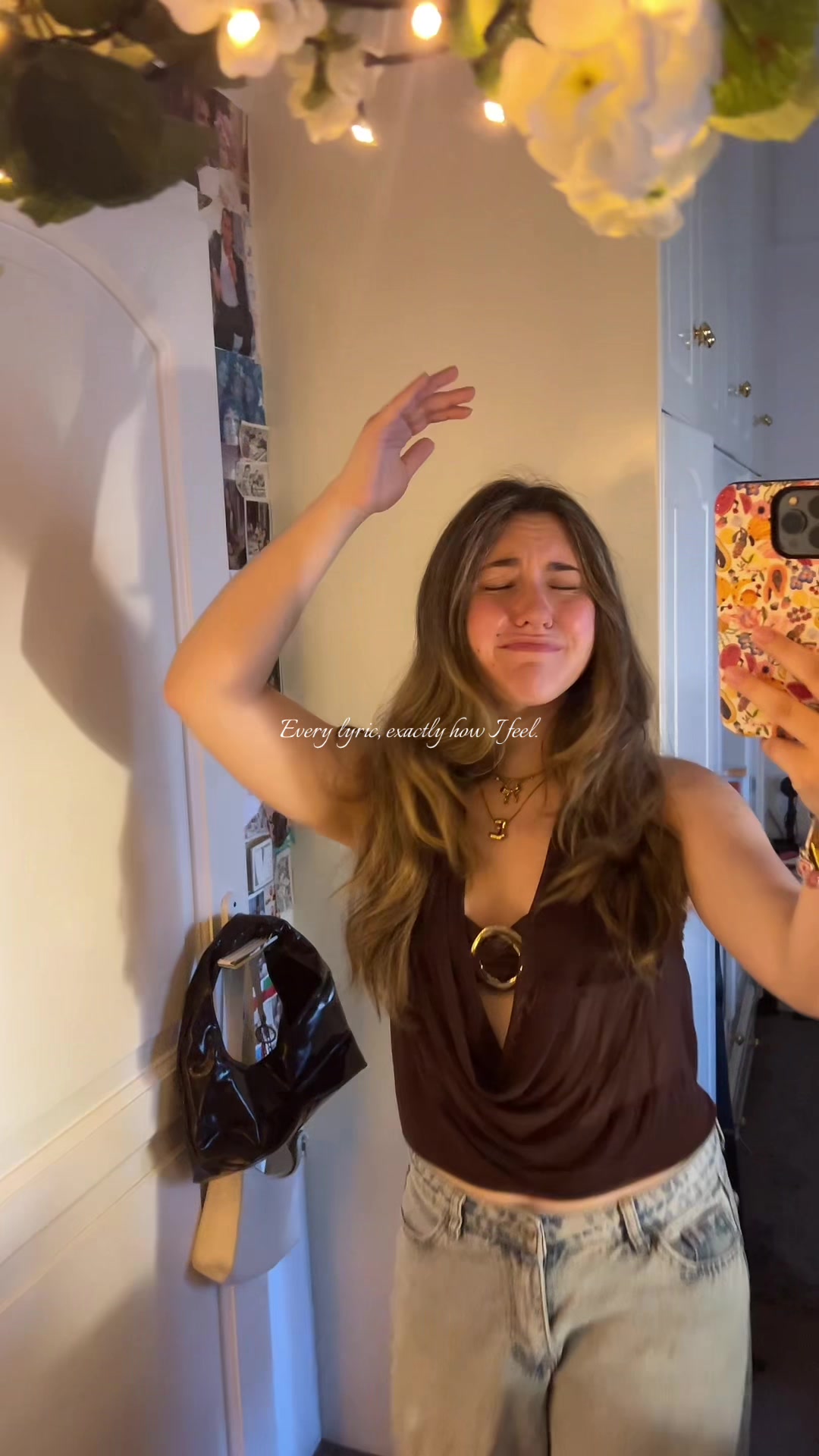 @Elena🤫