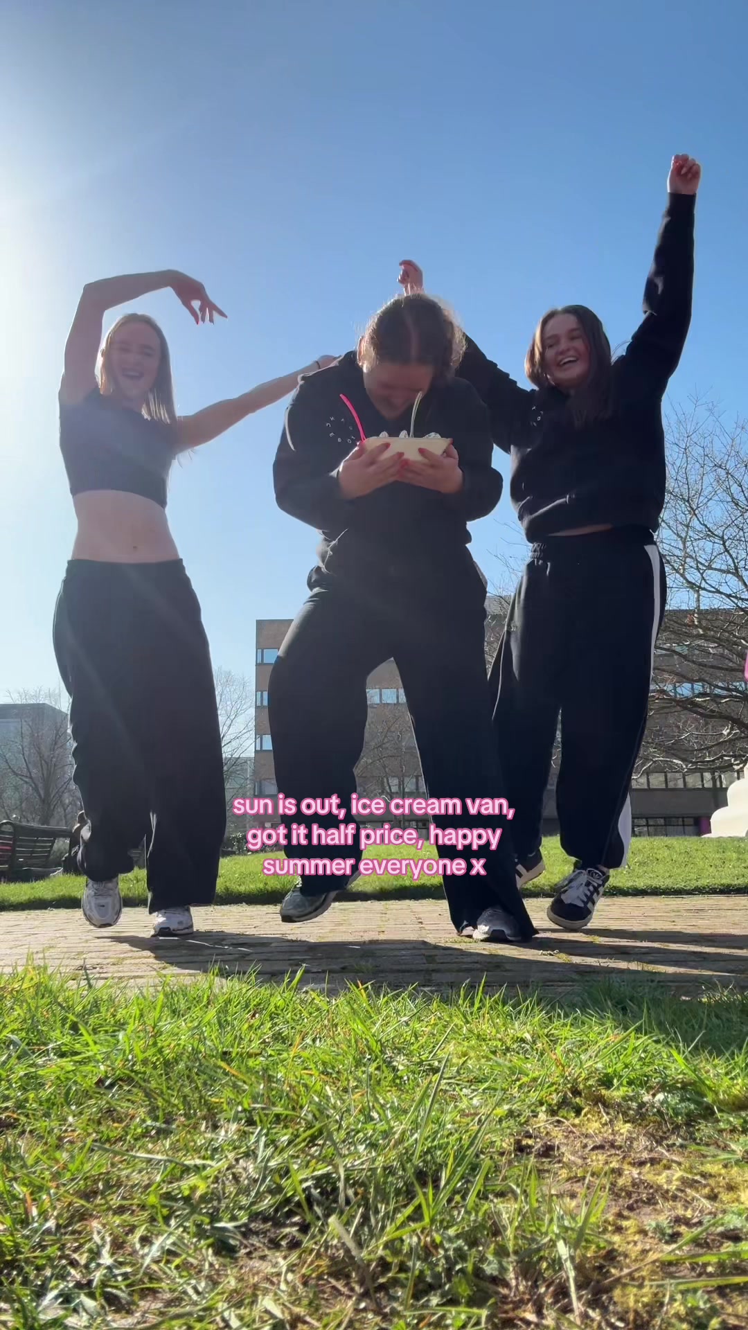 @mads🕺🪩