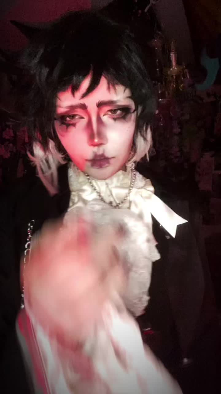 @🦝🥀𝕄𝕚𝕜𝕒🥀🦝