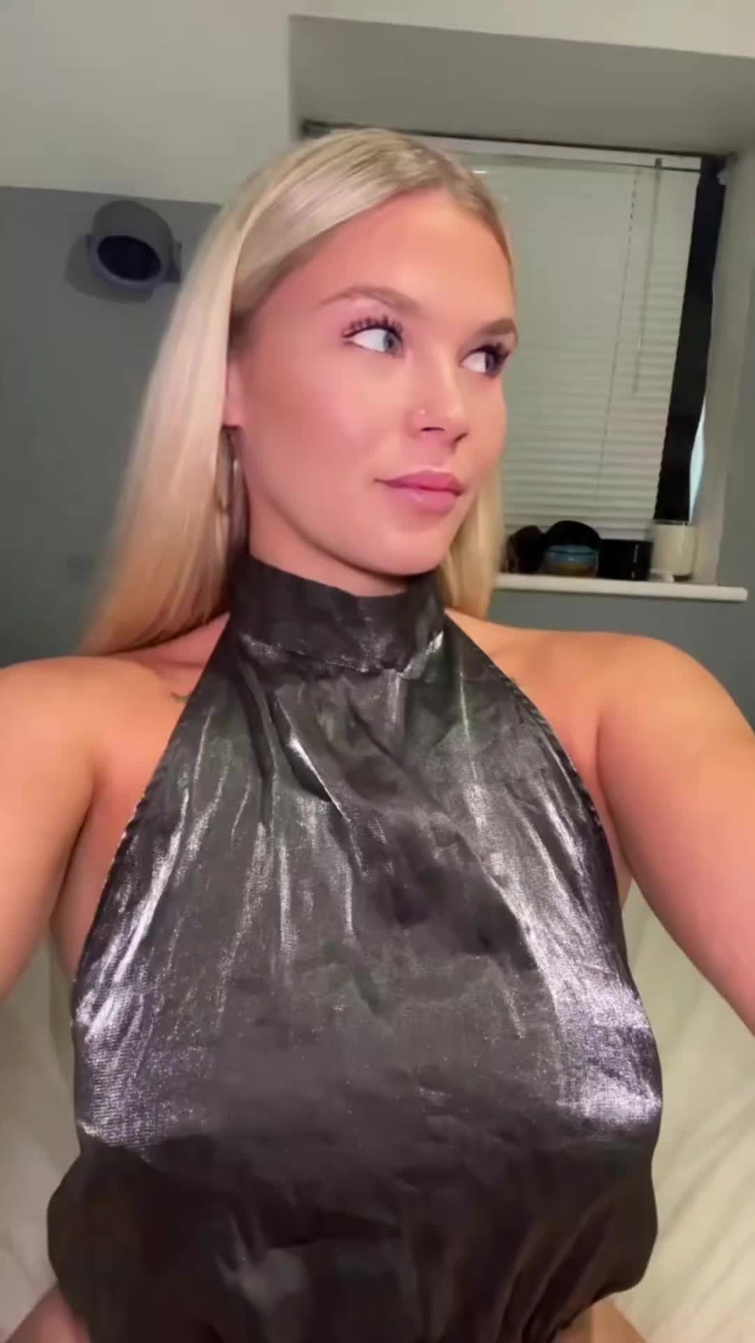 @sarah_michelle.