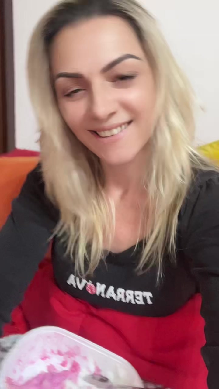 @Anna80801
