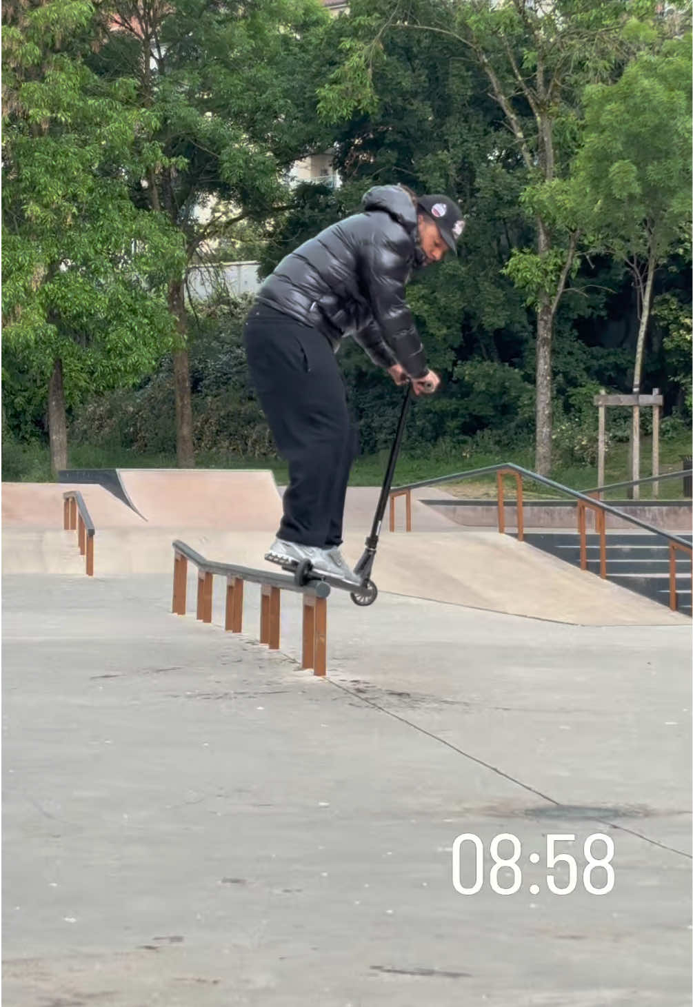 @Sanscoot Ⓜ️