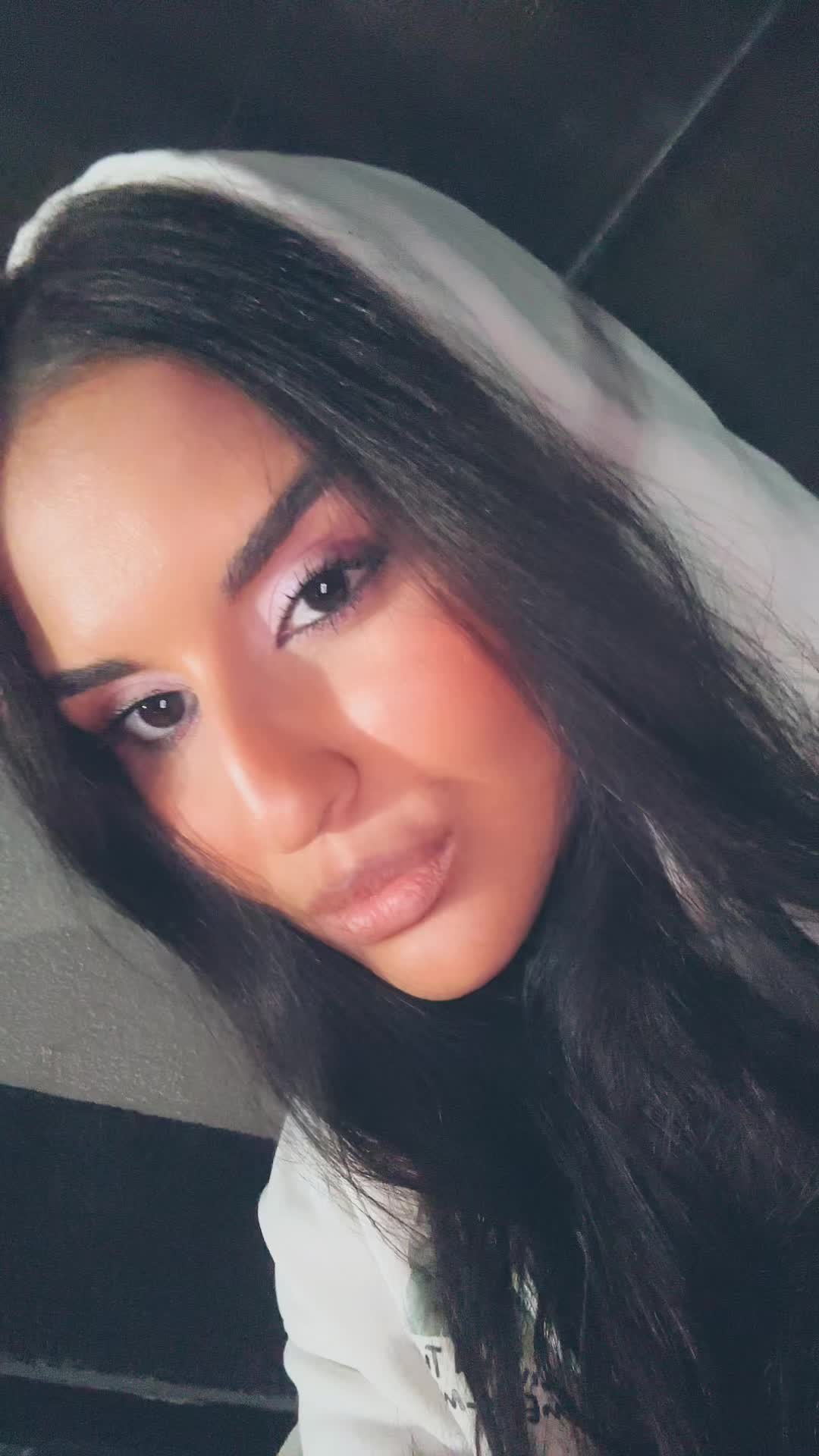 @Iuliana&ensp;Elena