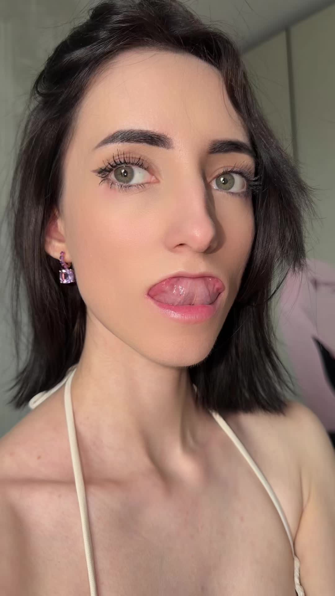 @liuxbate