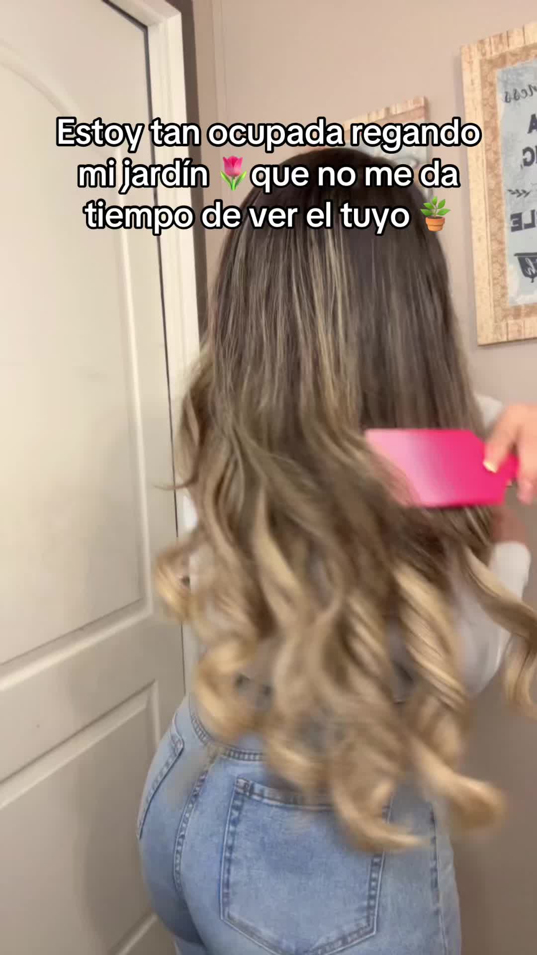 @🦋