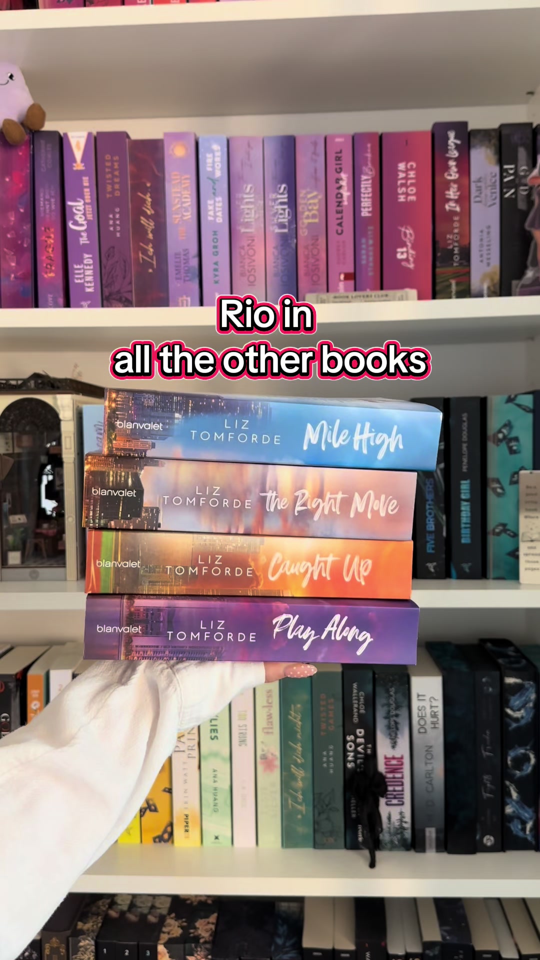 @Nicole | BookTok ๐