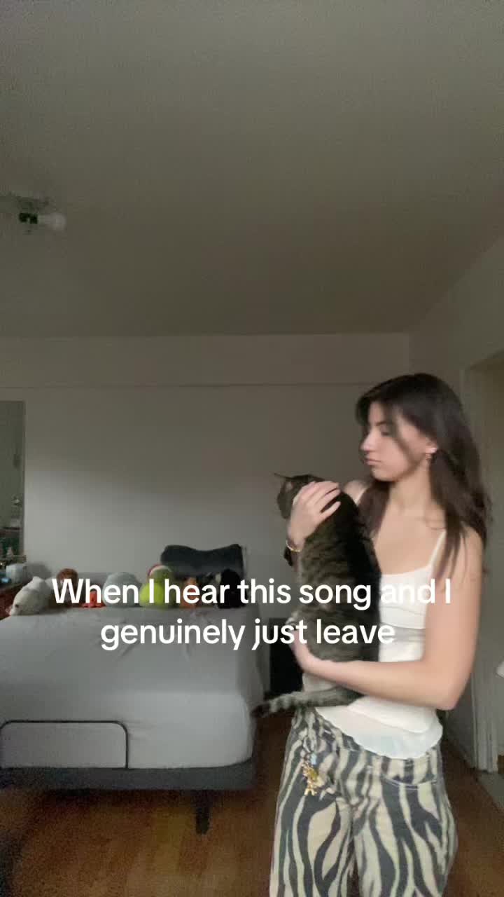 @Mia