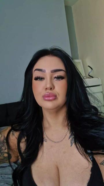 @Gab💋💞