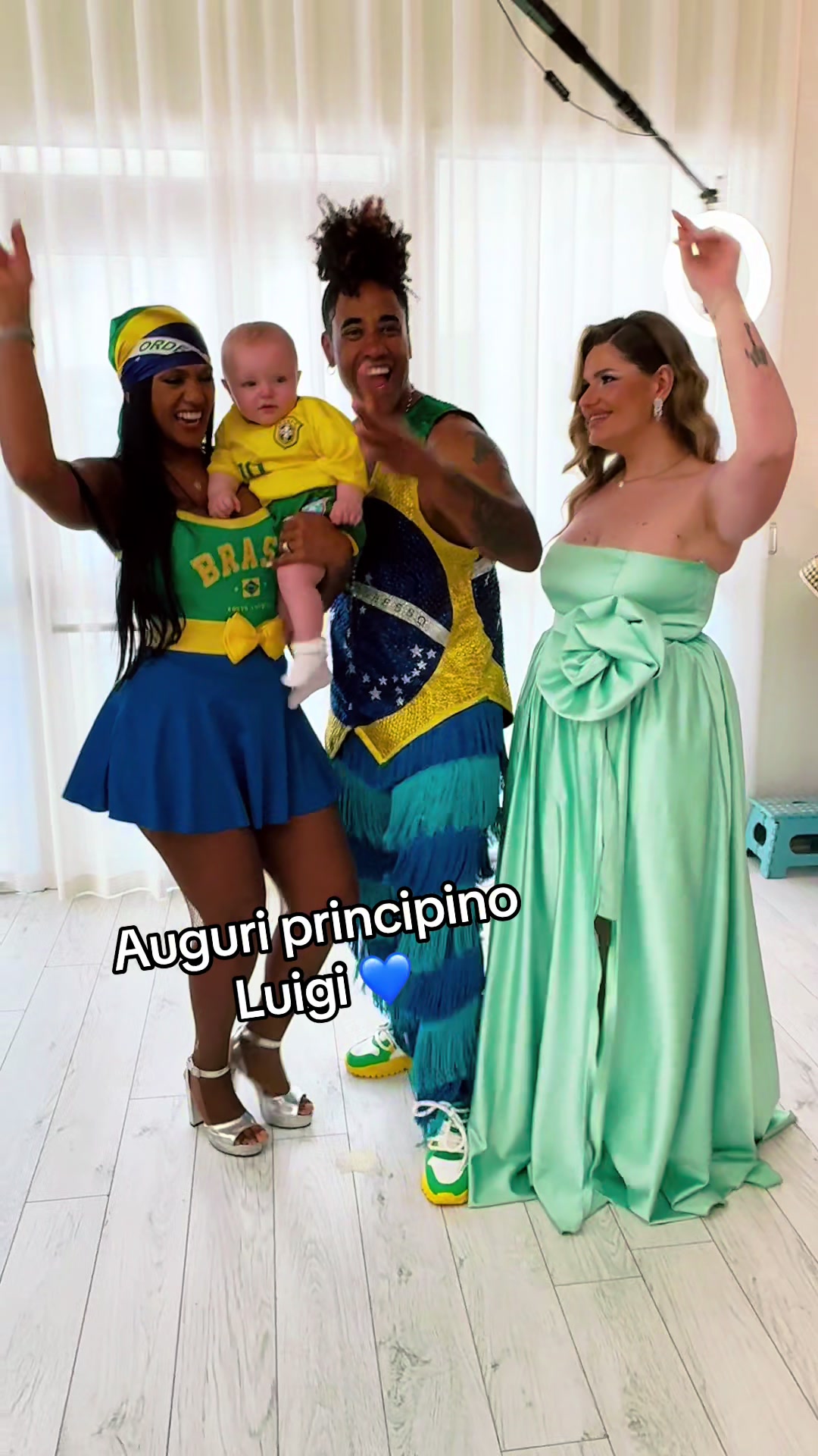@CINTIA Moreira