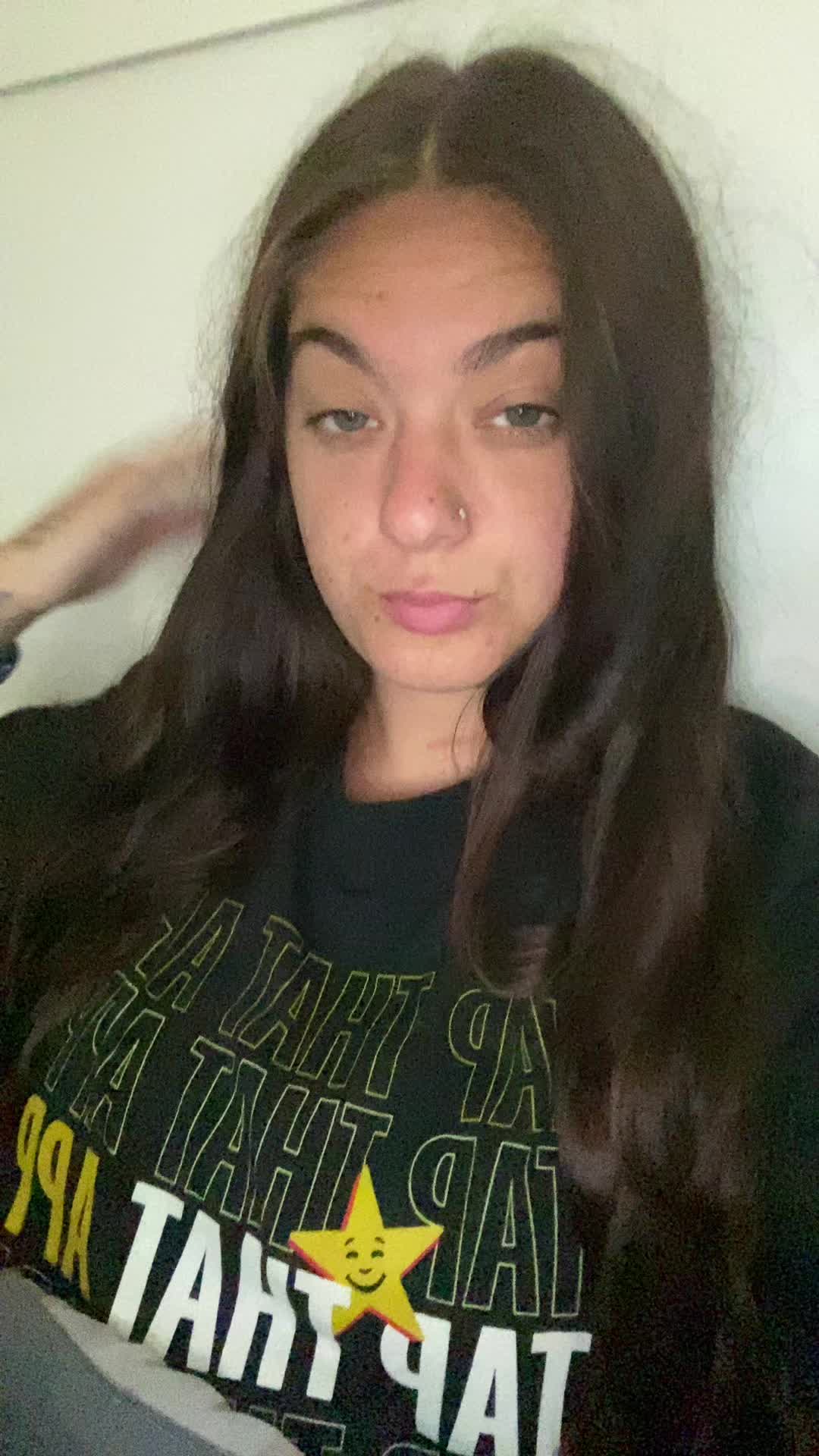 @Lilhazelisfunny;)