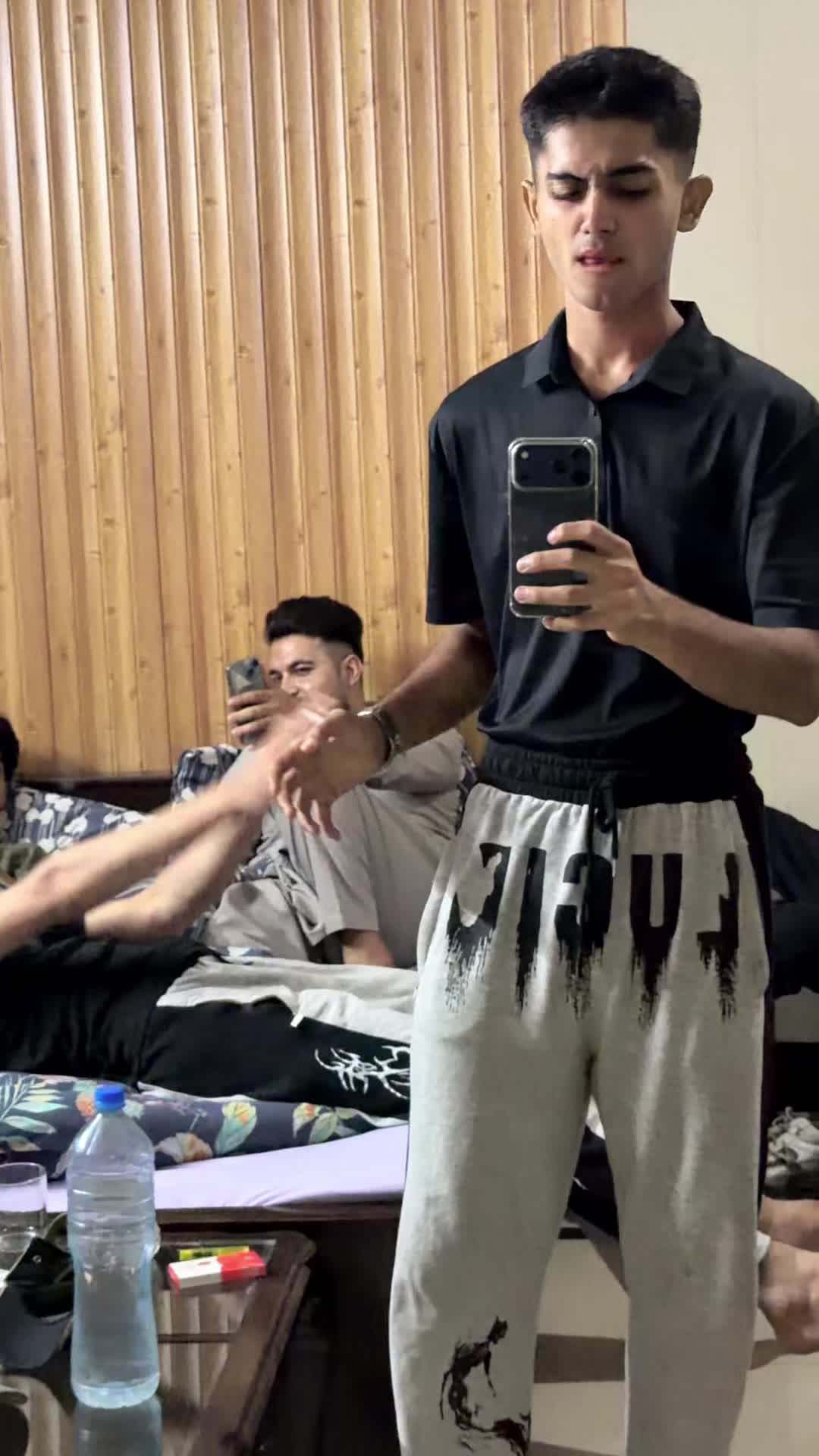 @siبghatniazai