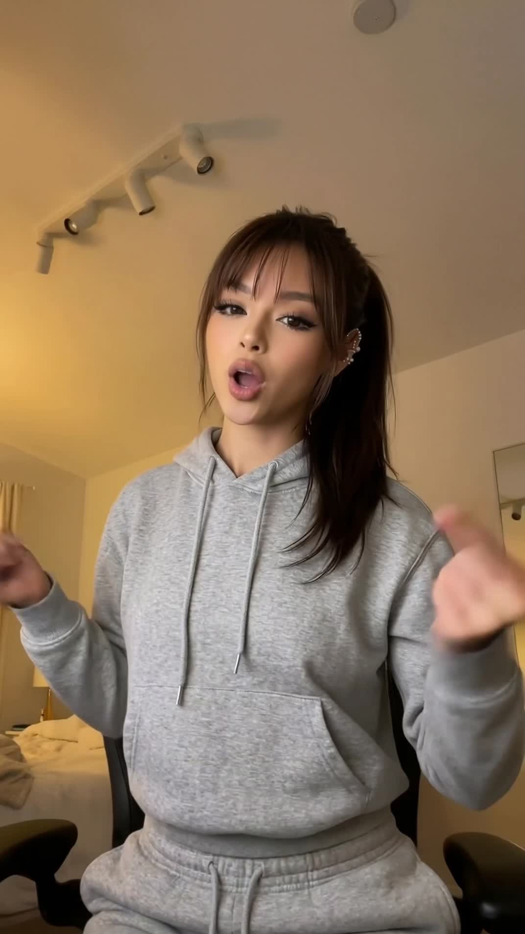 @Yuyu