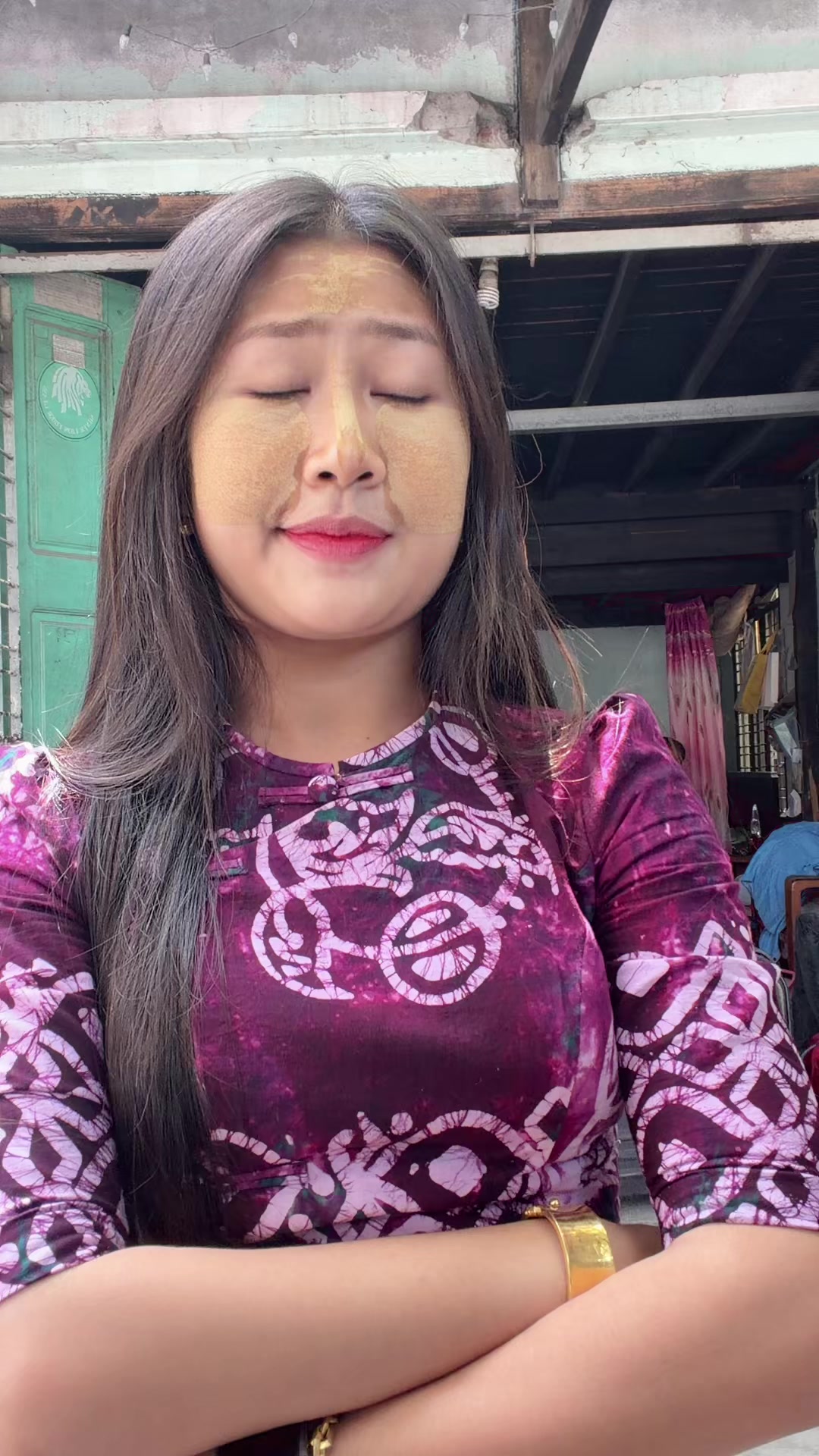 @Zue Zue San. Official