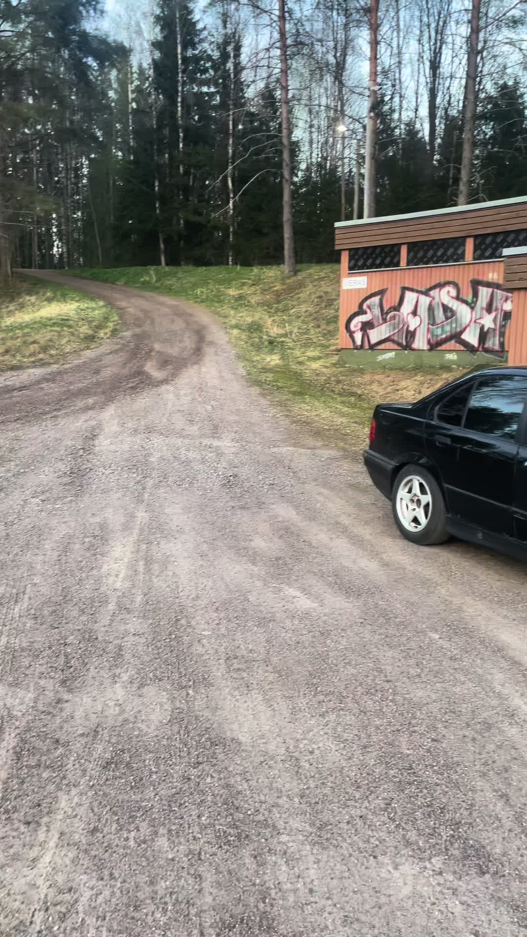@Ekku