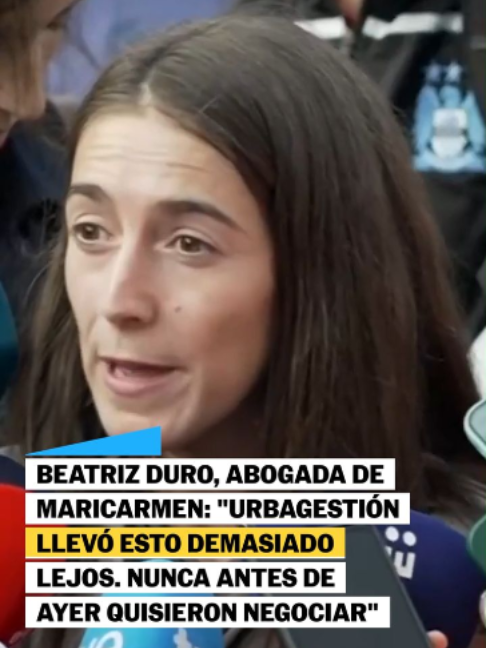 @El País